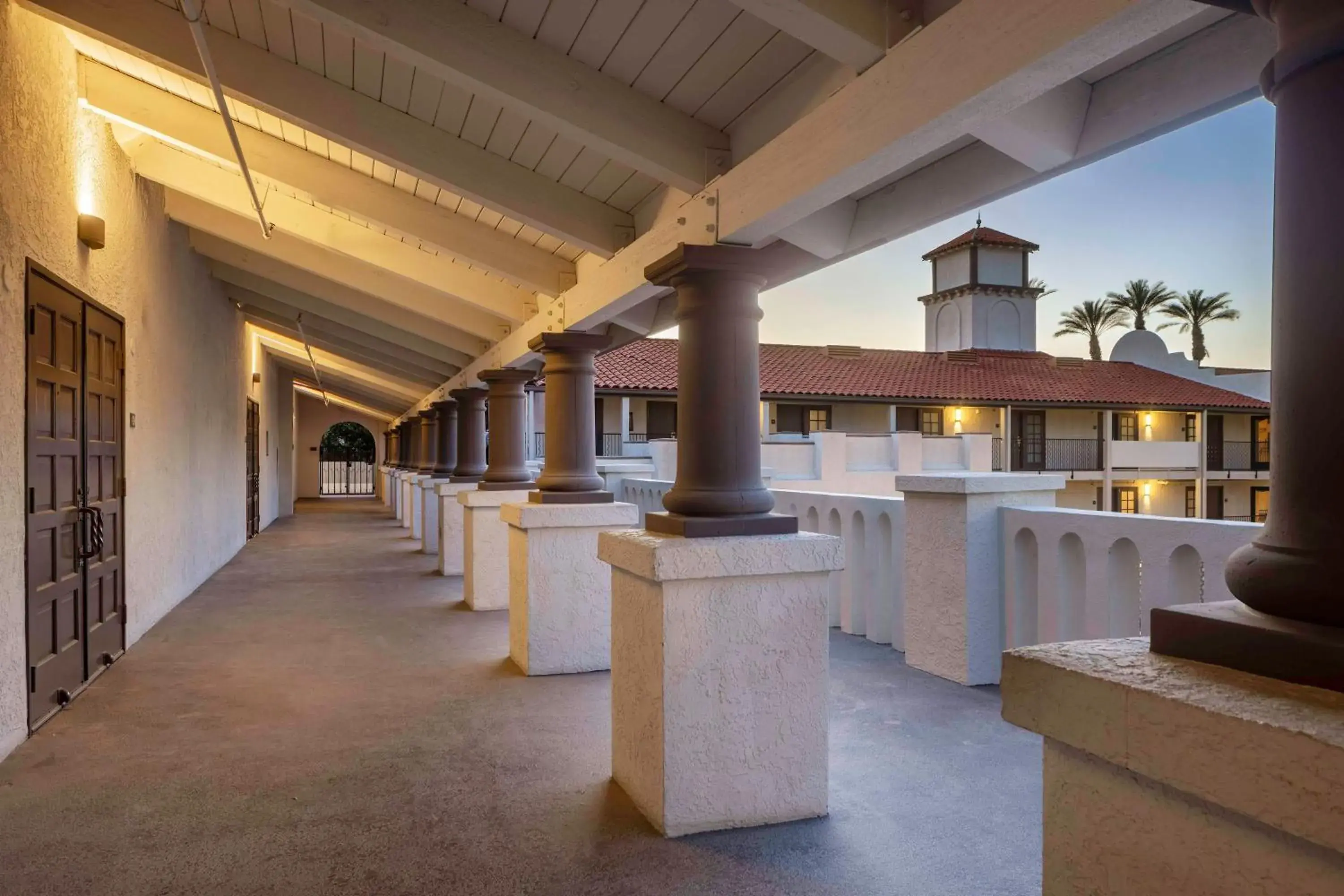Property building in Embassy Suites by Hilton Palm Desert Property building in Embassy Suites by Hilton Palm Desert