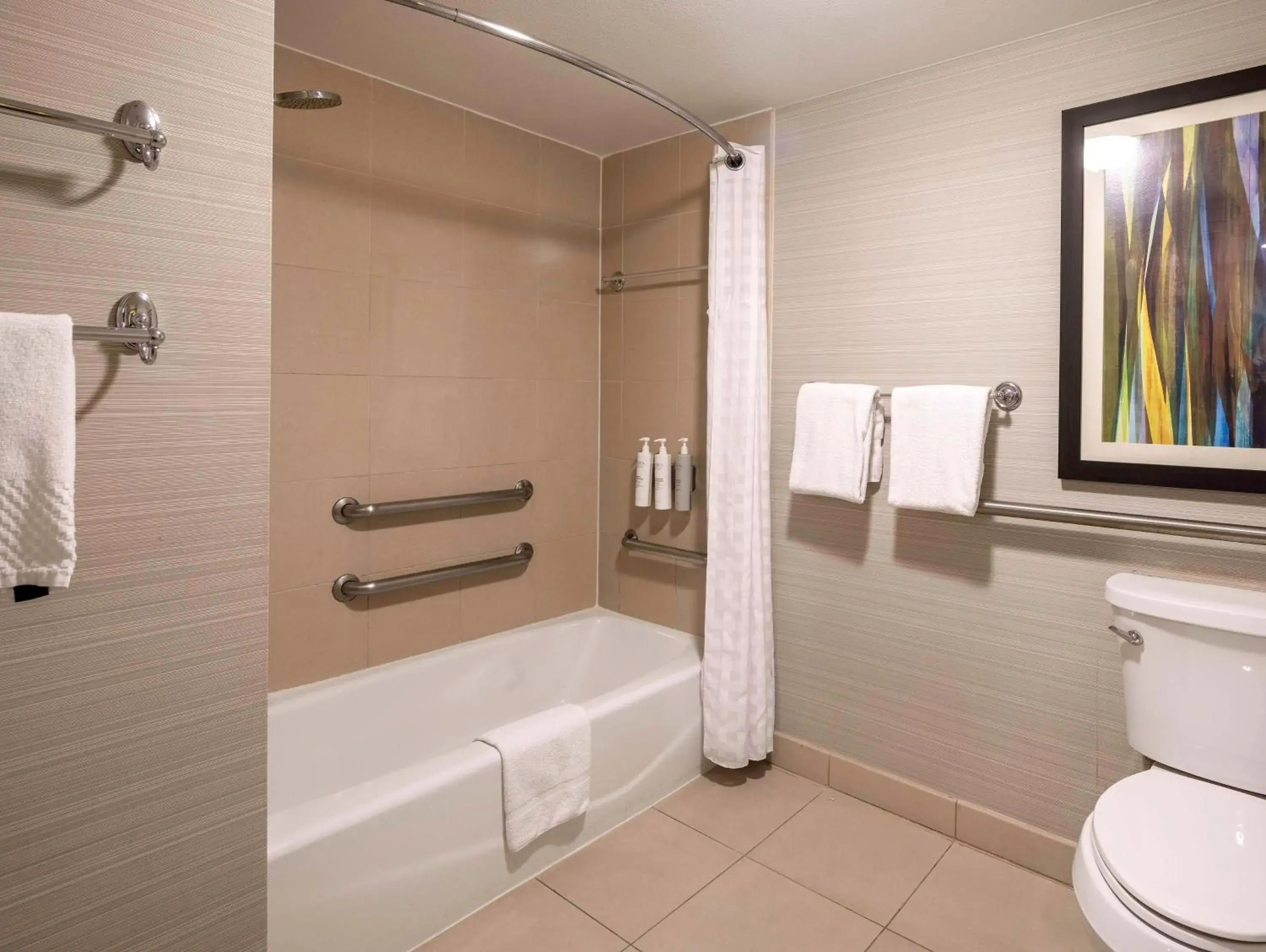 King Room - Mobility Access/Non-Smoking in Embassy Suites by Hilton Palm Desert King Room - Mobility Access/Non-Smoking in Embassy Suites by Hilton Palm Desert