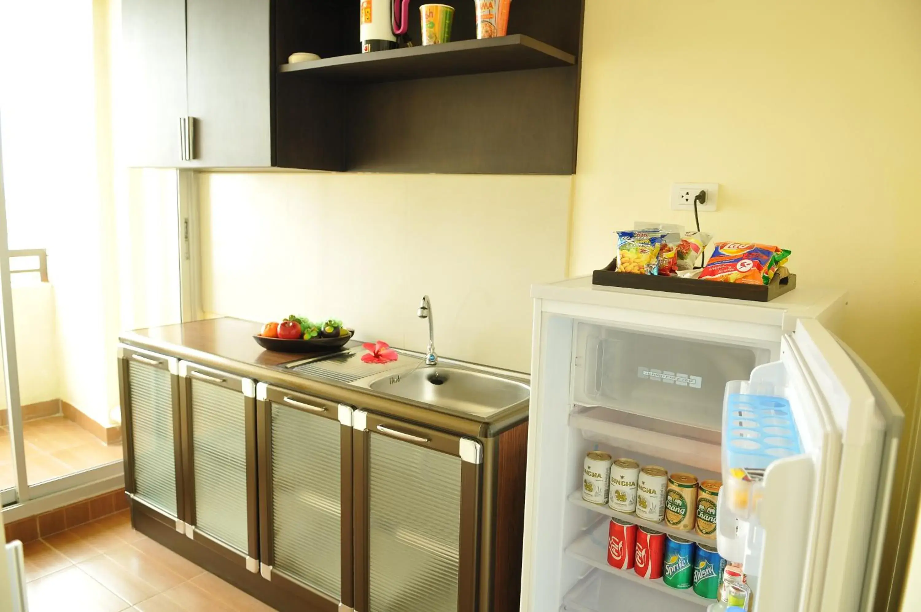 Photo of the whole room in Regent Suvarnabhumi Hotel Photo of the whole room in Regent Suvarnabhumi Hotel