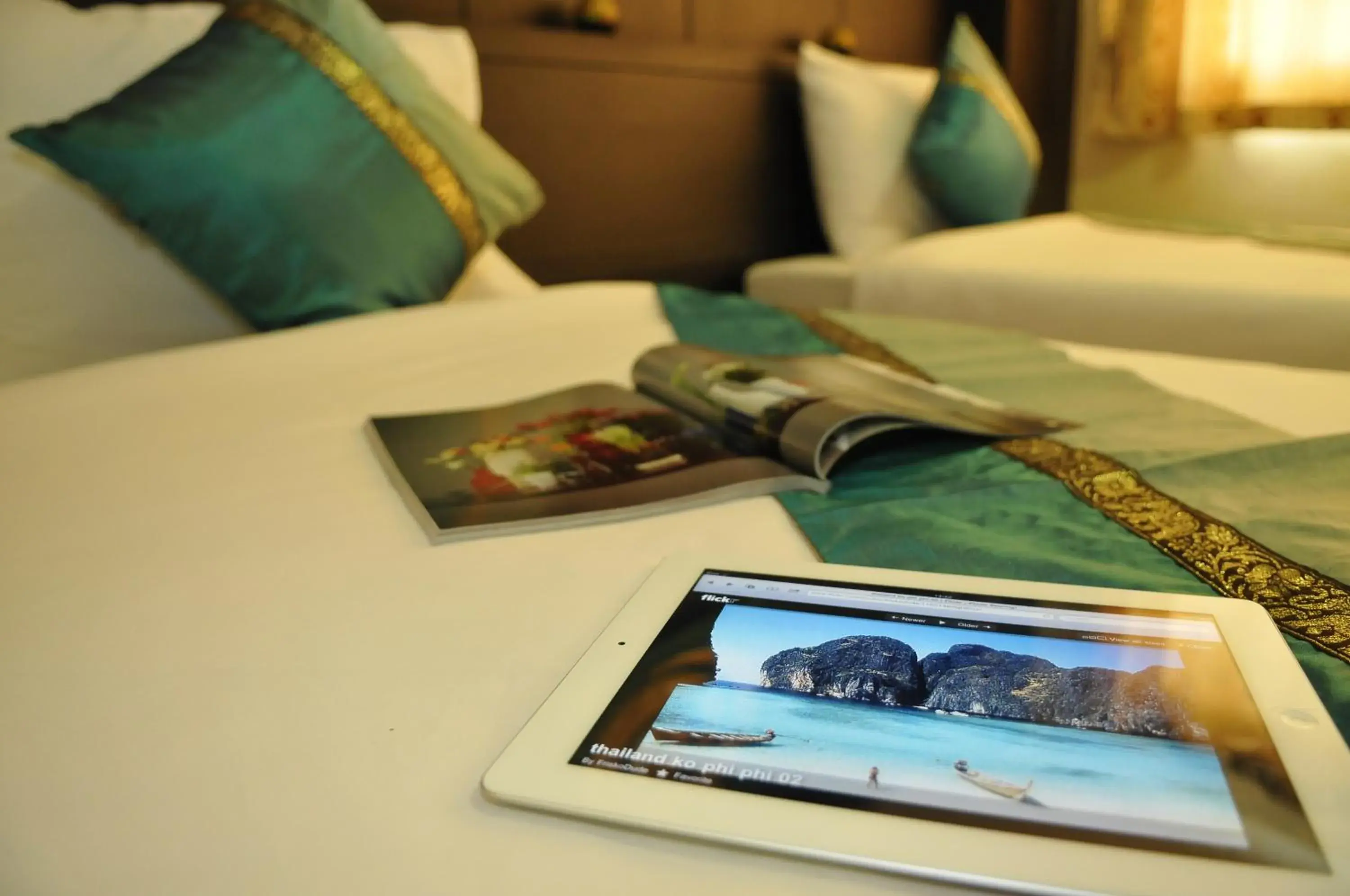 Bed in Regent Suvarnabhumi Hotel Bed in Regent Suvarnabhumi Hotel