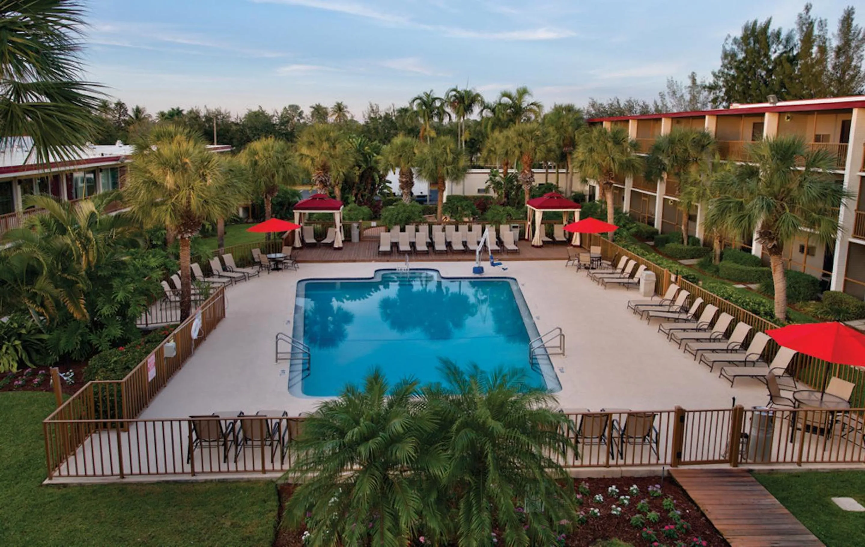 Pool view in Red Roof Inn PLUS+ & Suites Naples Downtown-5th Ave S