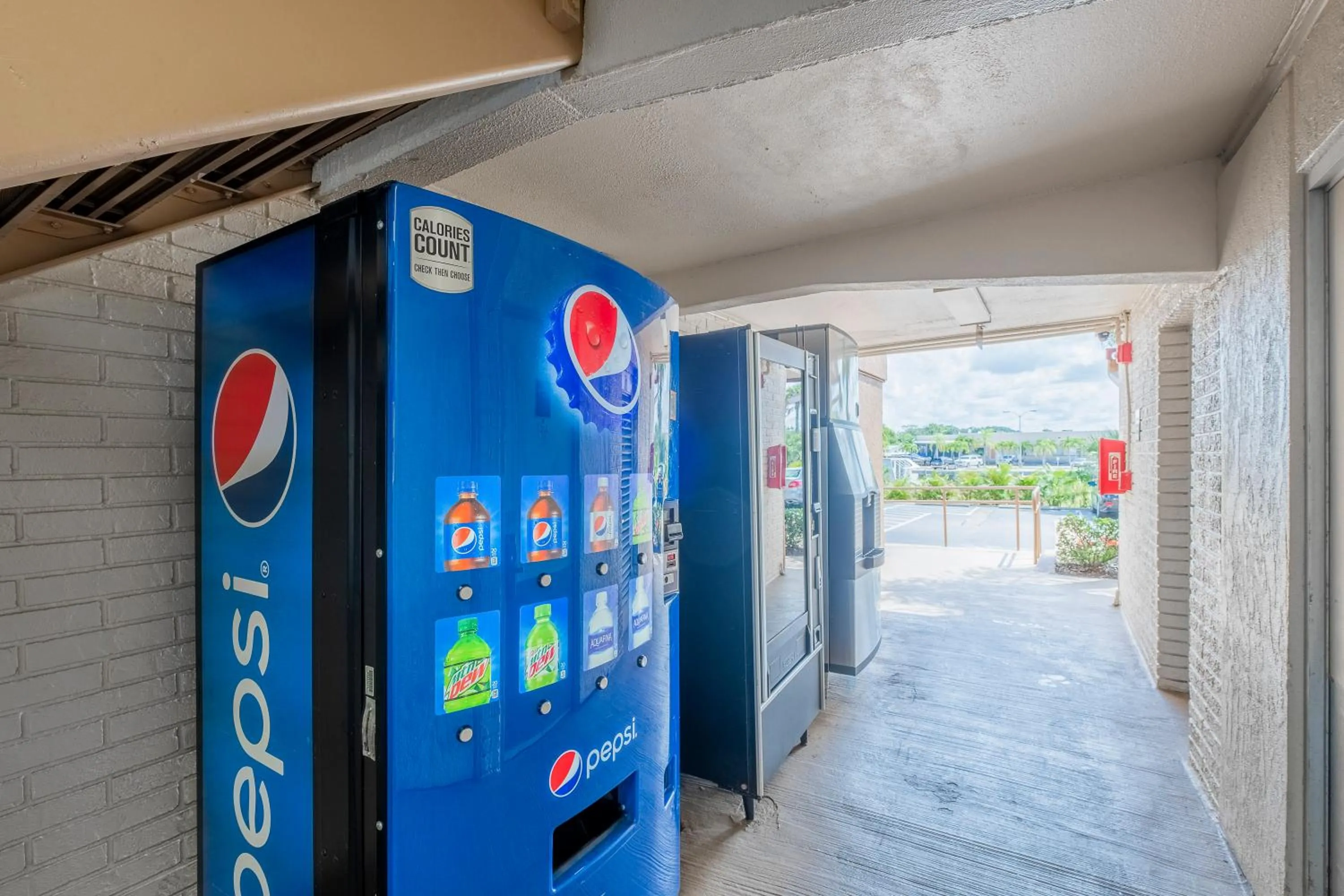 vending machine in Red Roof Inn PLUS+ & Suites Naples Downtown-5th Ave S