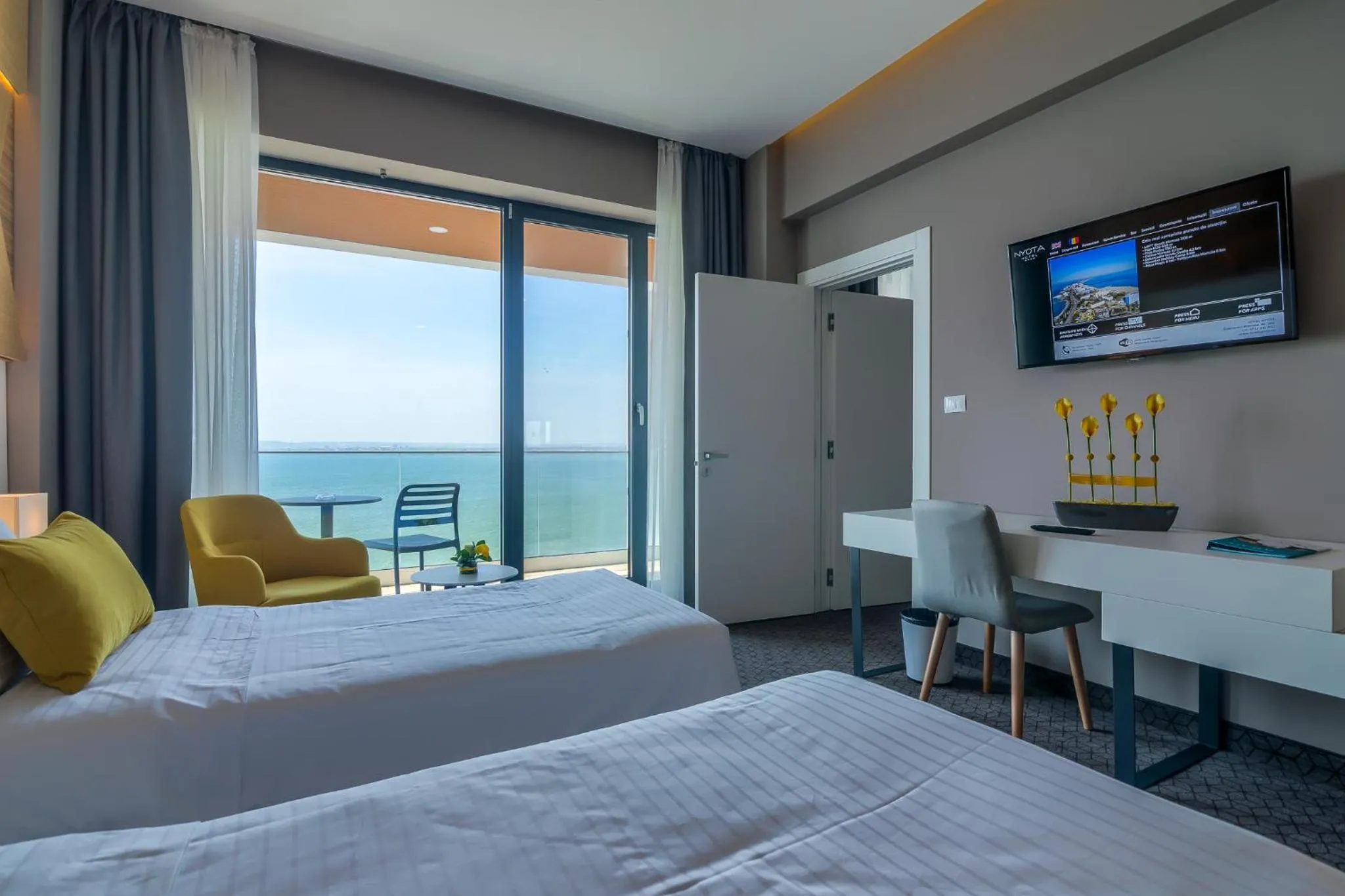 Bedroom, Bed in Nyota Hotel & Conference Center