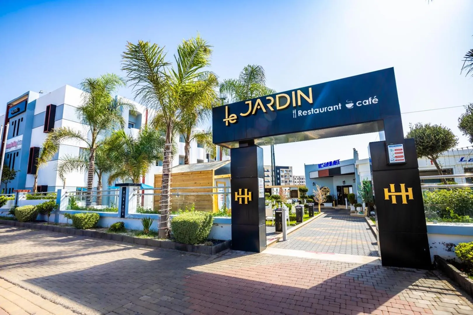 Facade/entrance in Hotel Hospitality-Inn City Center