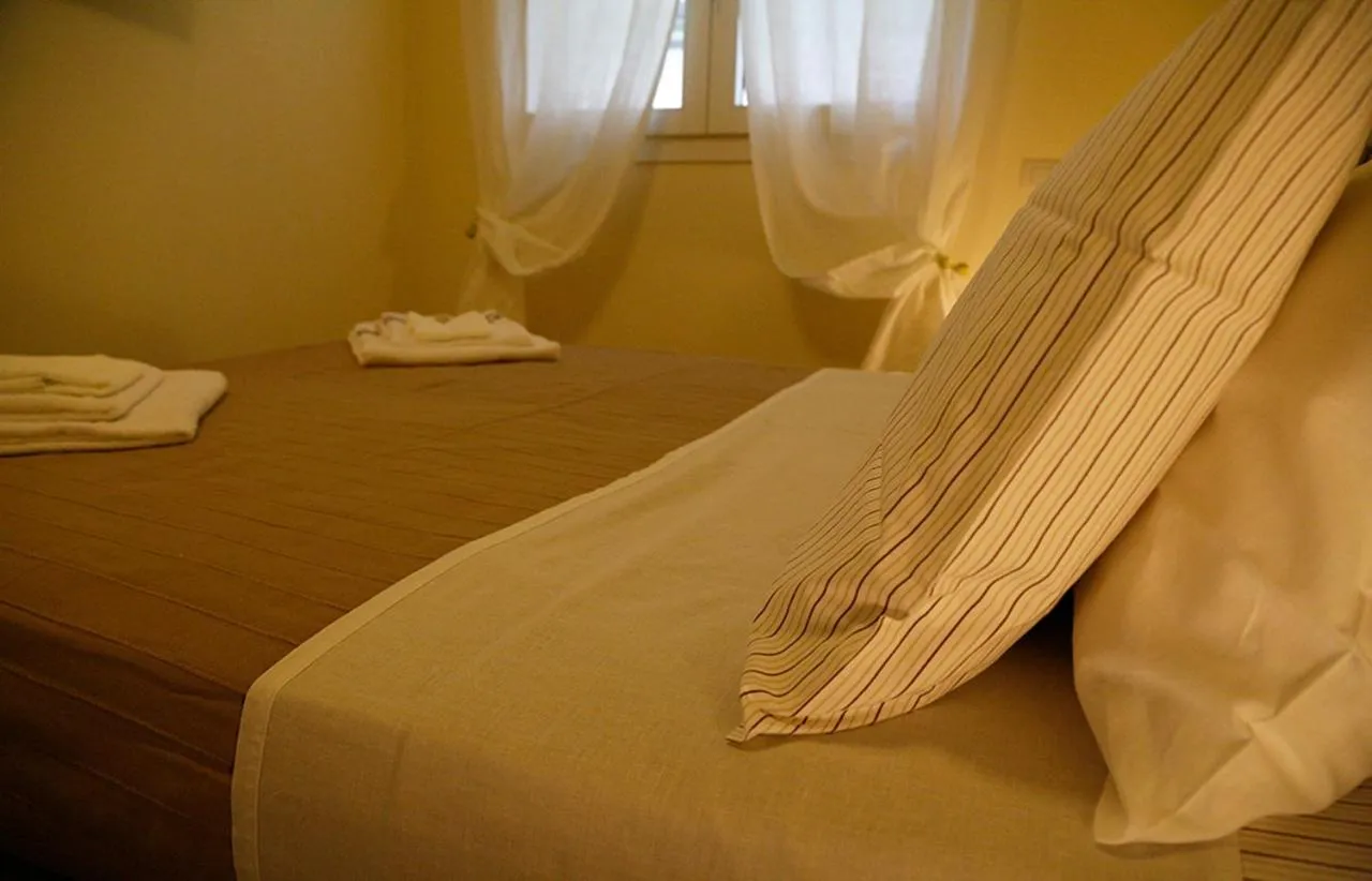 Bed in C.A.V. B&B Curiel20