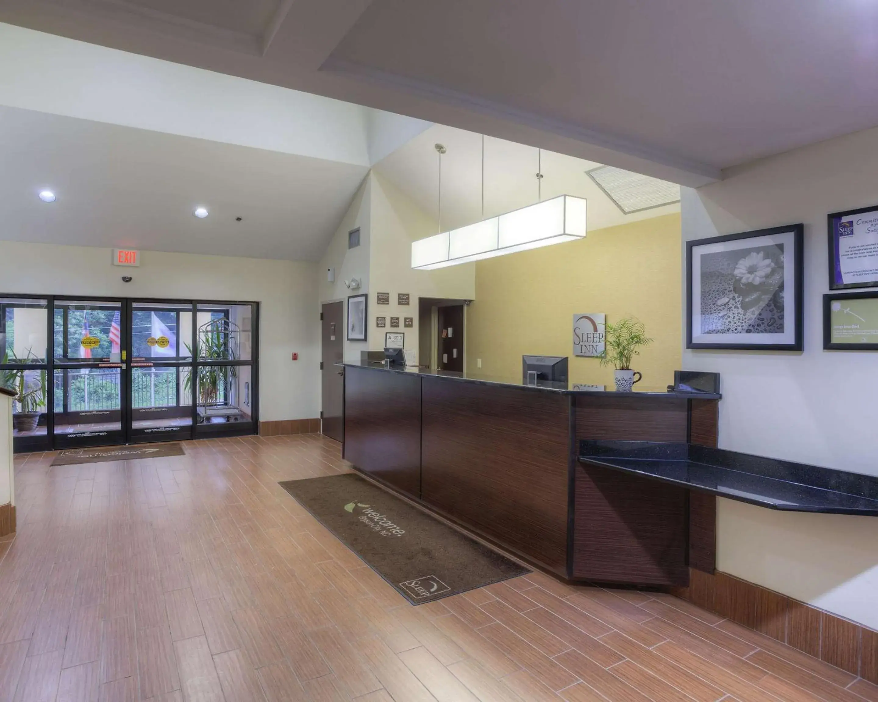 Lobby or reception in Sleep Inn Bryson City - Cherokee Area Lobby or reception in Sleep Inn Bryson City - Cherokee Area