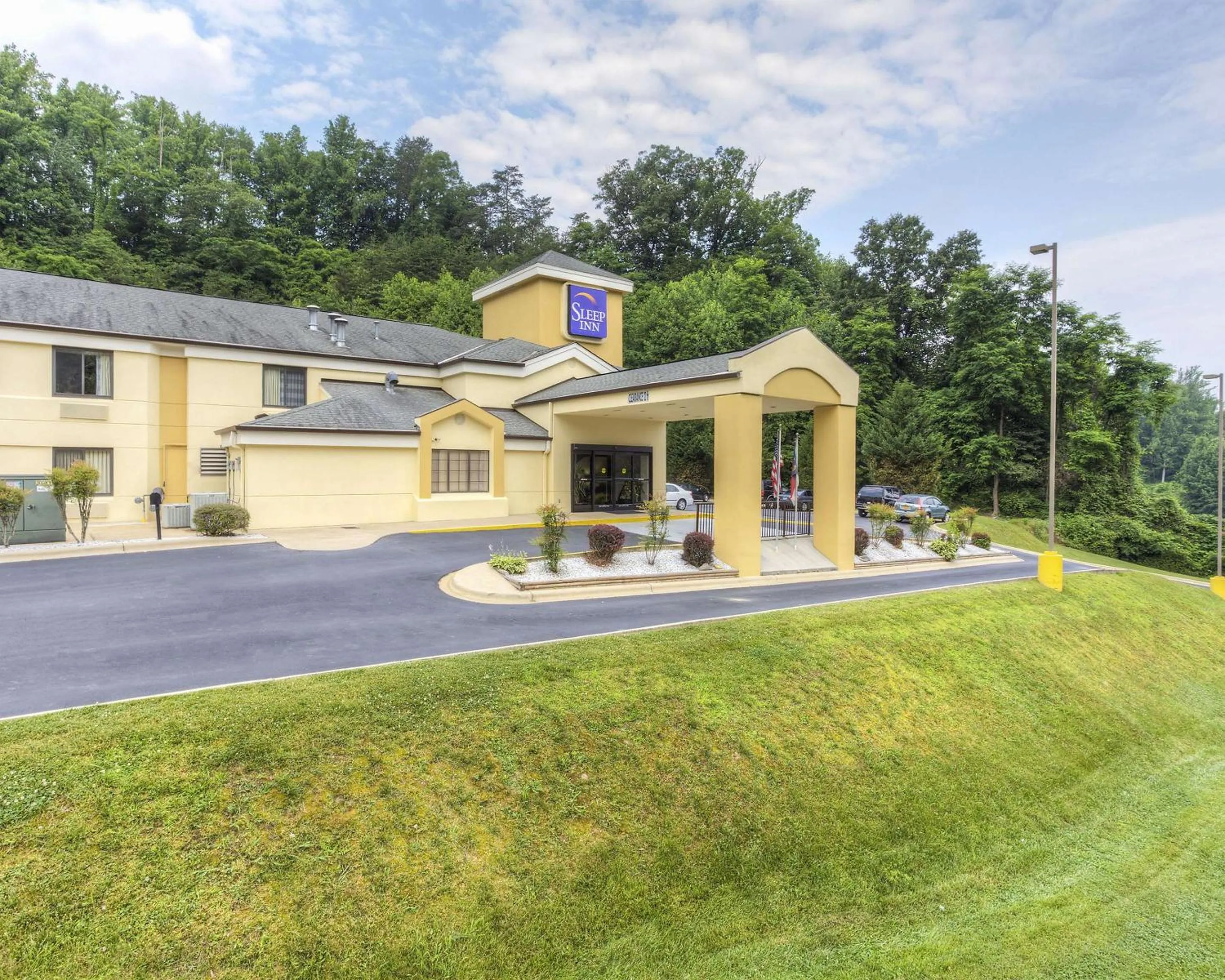 Property building in Sleep Inn Bryson City - Cherokee Area