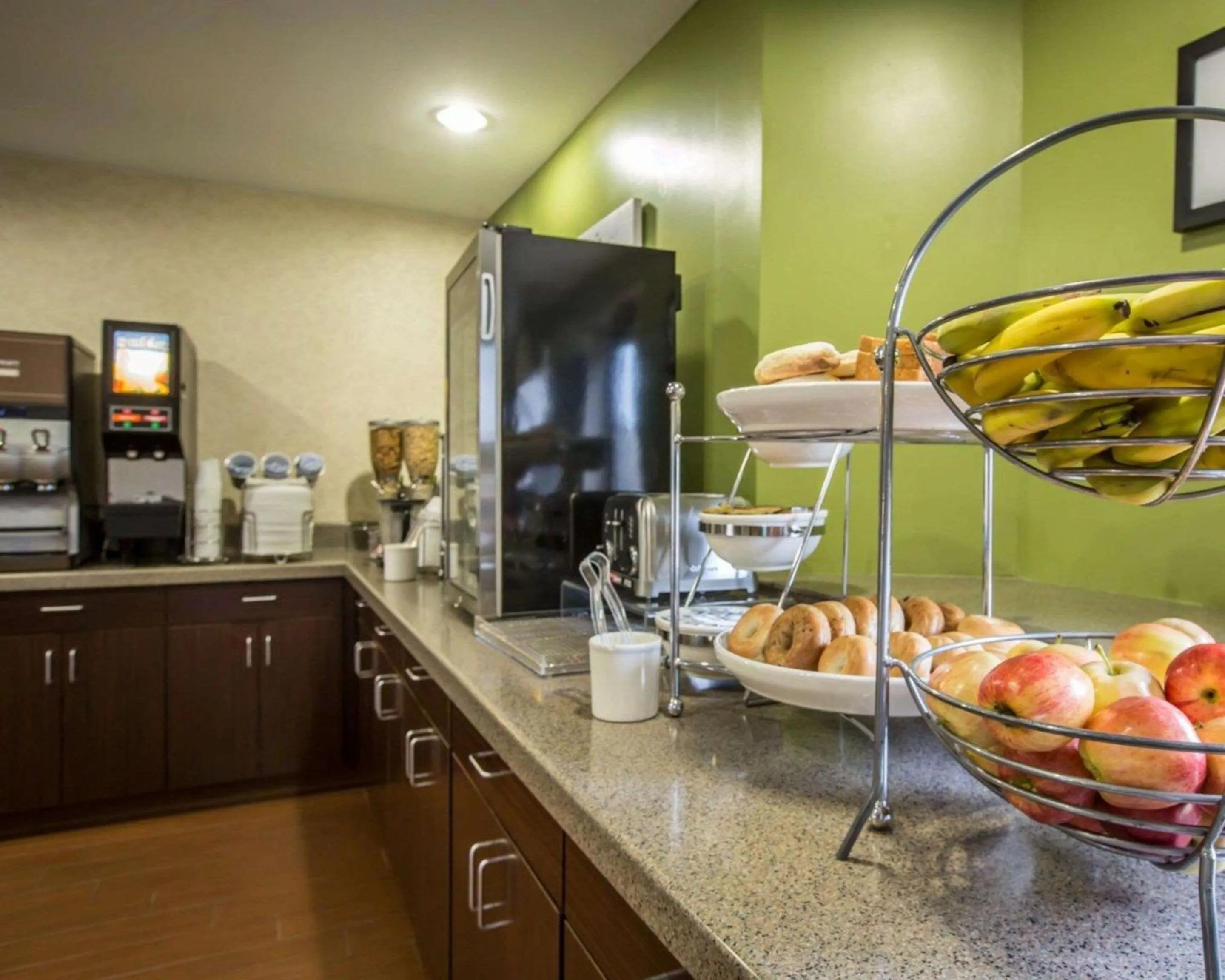 Restaurant/places to eat in Sleep Inn Asheville - Biltmore West