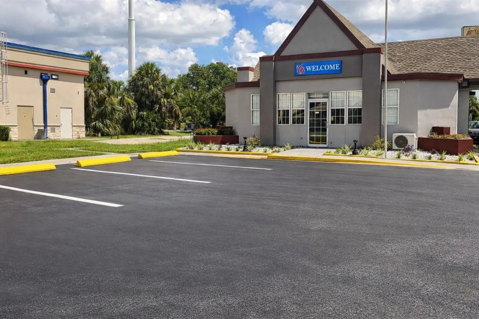 Property building in Motel 6 Lake City, FL – Medical Center