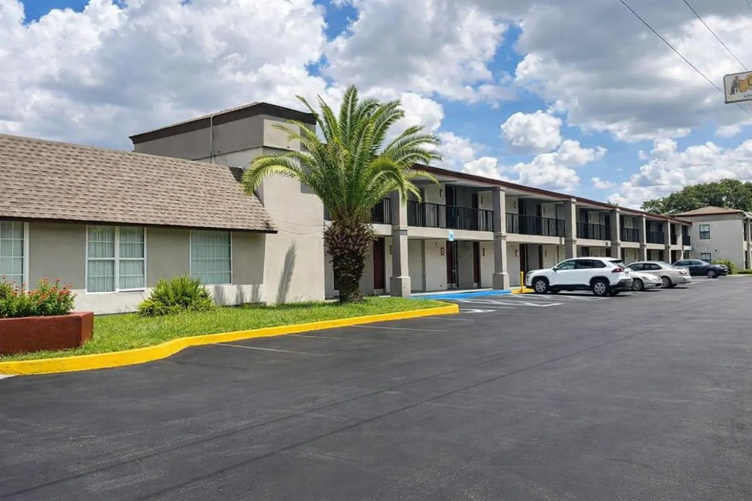 Property building in Motel 6 Lake City, FL – Medical Center
