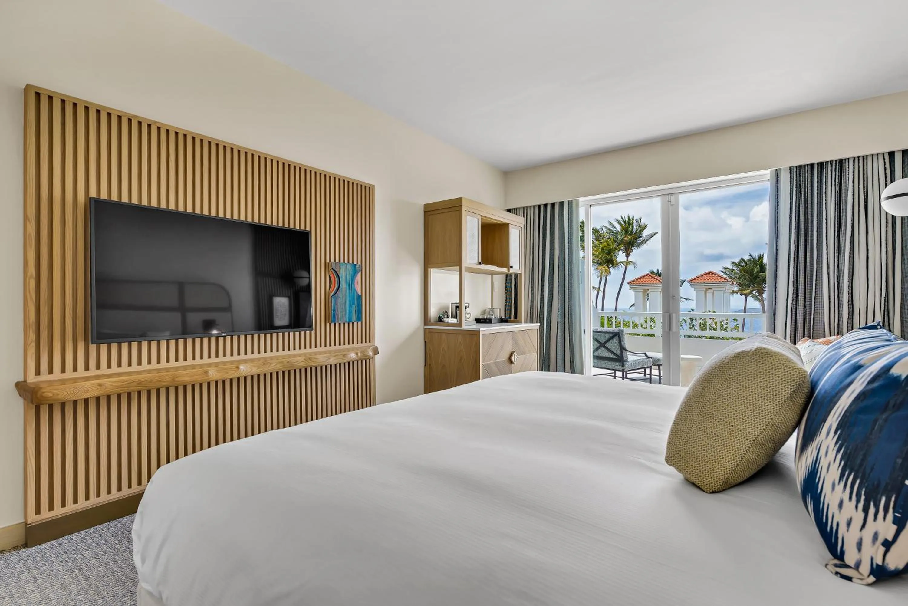 Bedroom, Bed in El Conquistador Resort - Puerto Rico