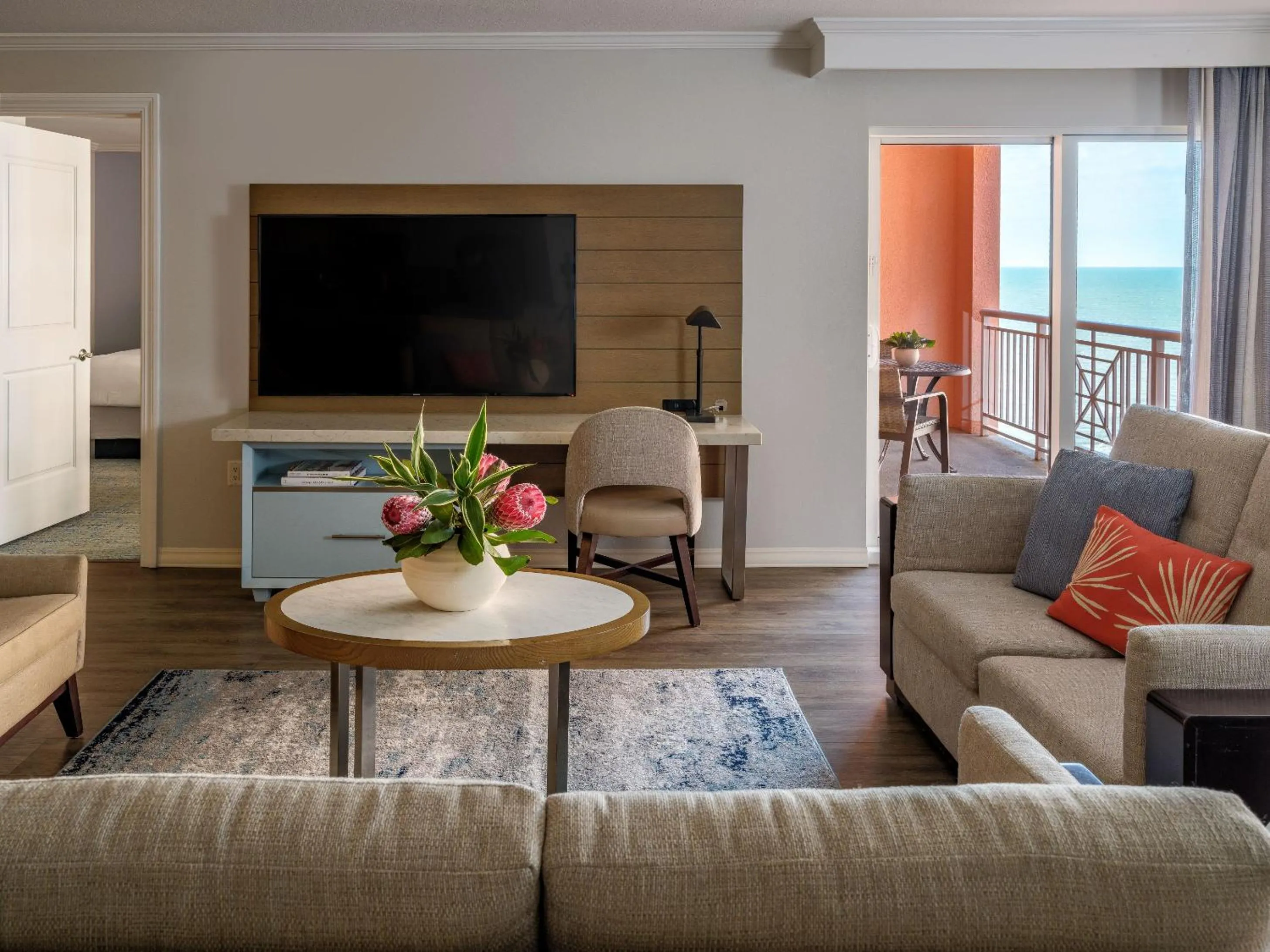 Communal lounge/ TV room in Hyatt Regency Clearwater Beach Resort &amp; Spa