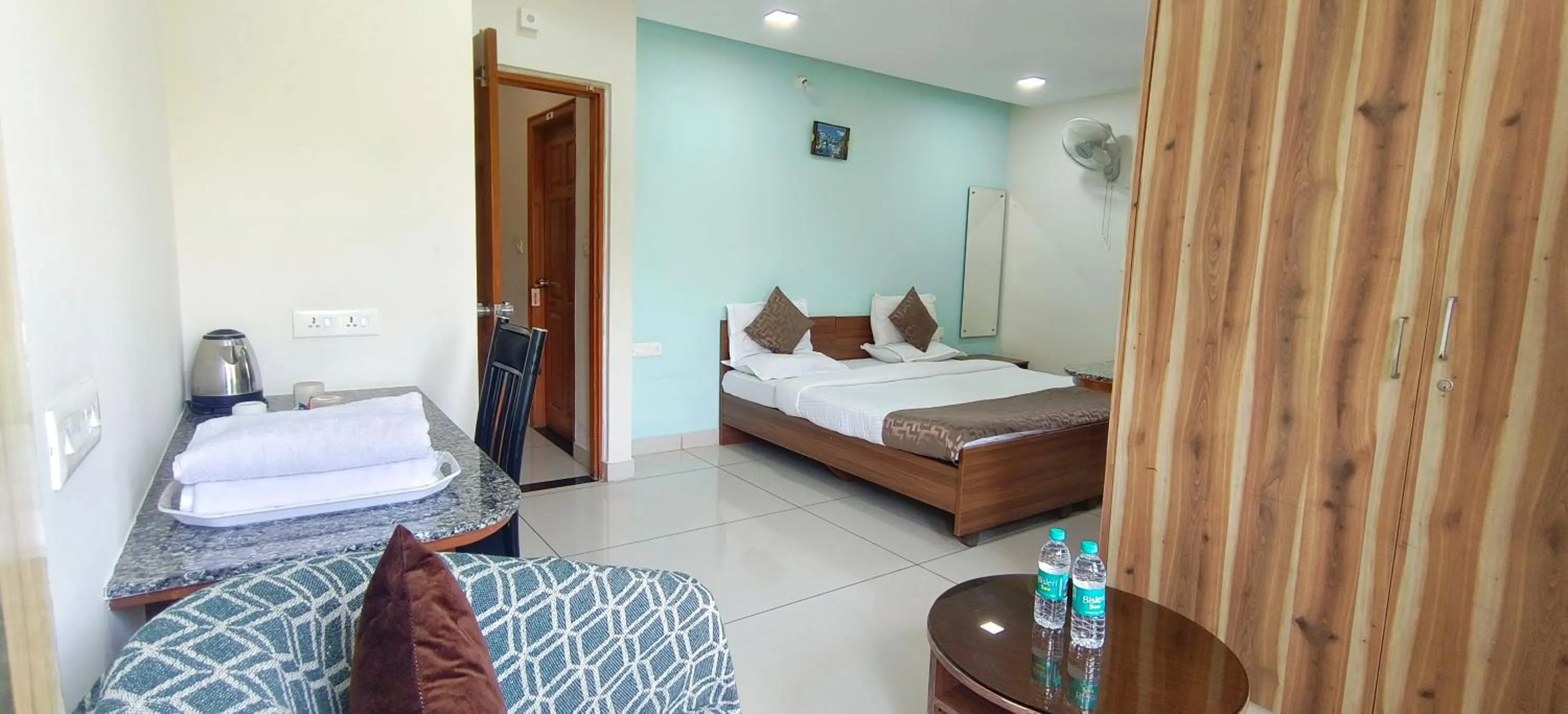 Bed in Sugamya Corner Guesthouse