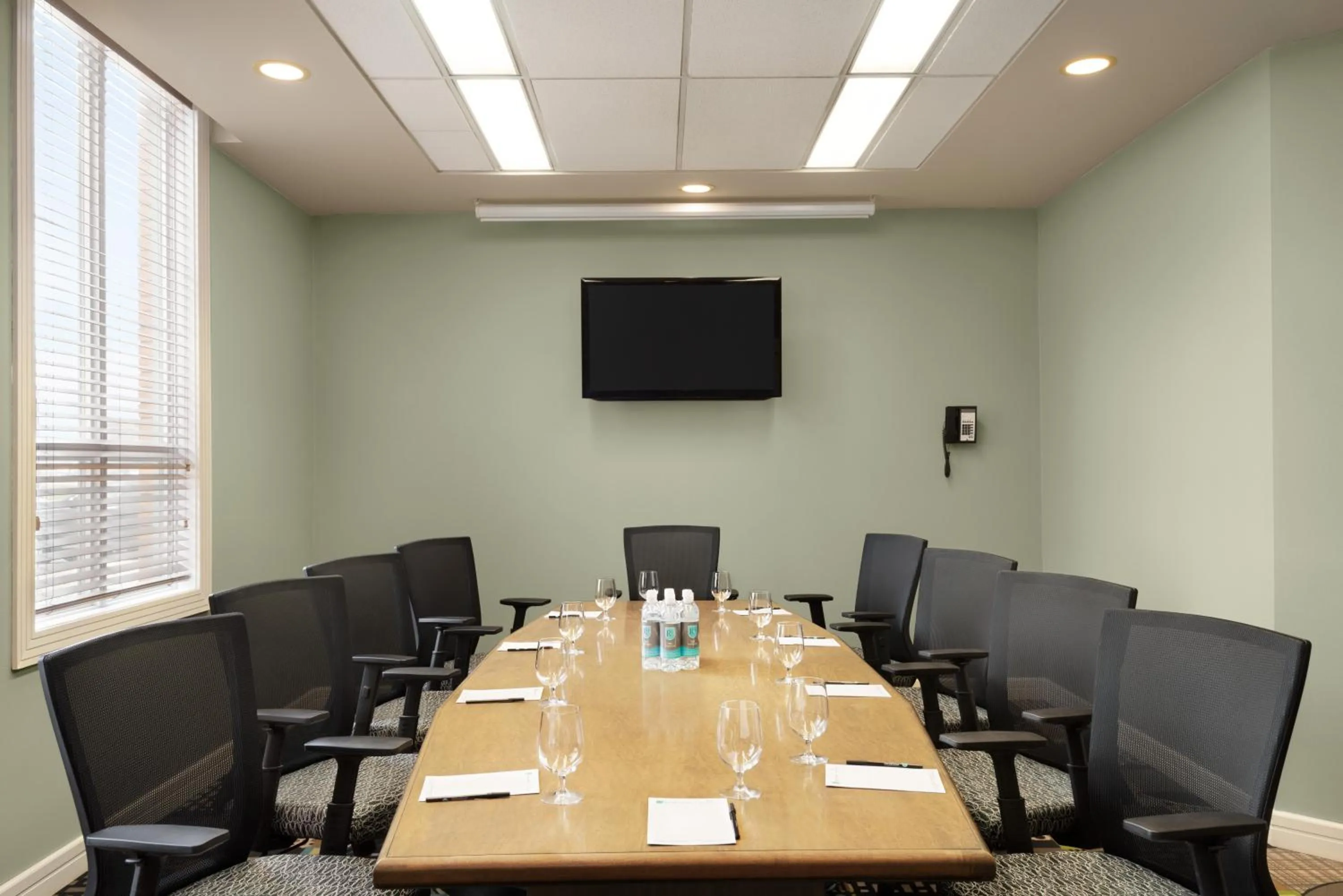 Business facilities in Royal Hotel Edmonton Airport Trademark Collection By Wyndham