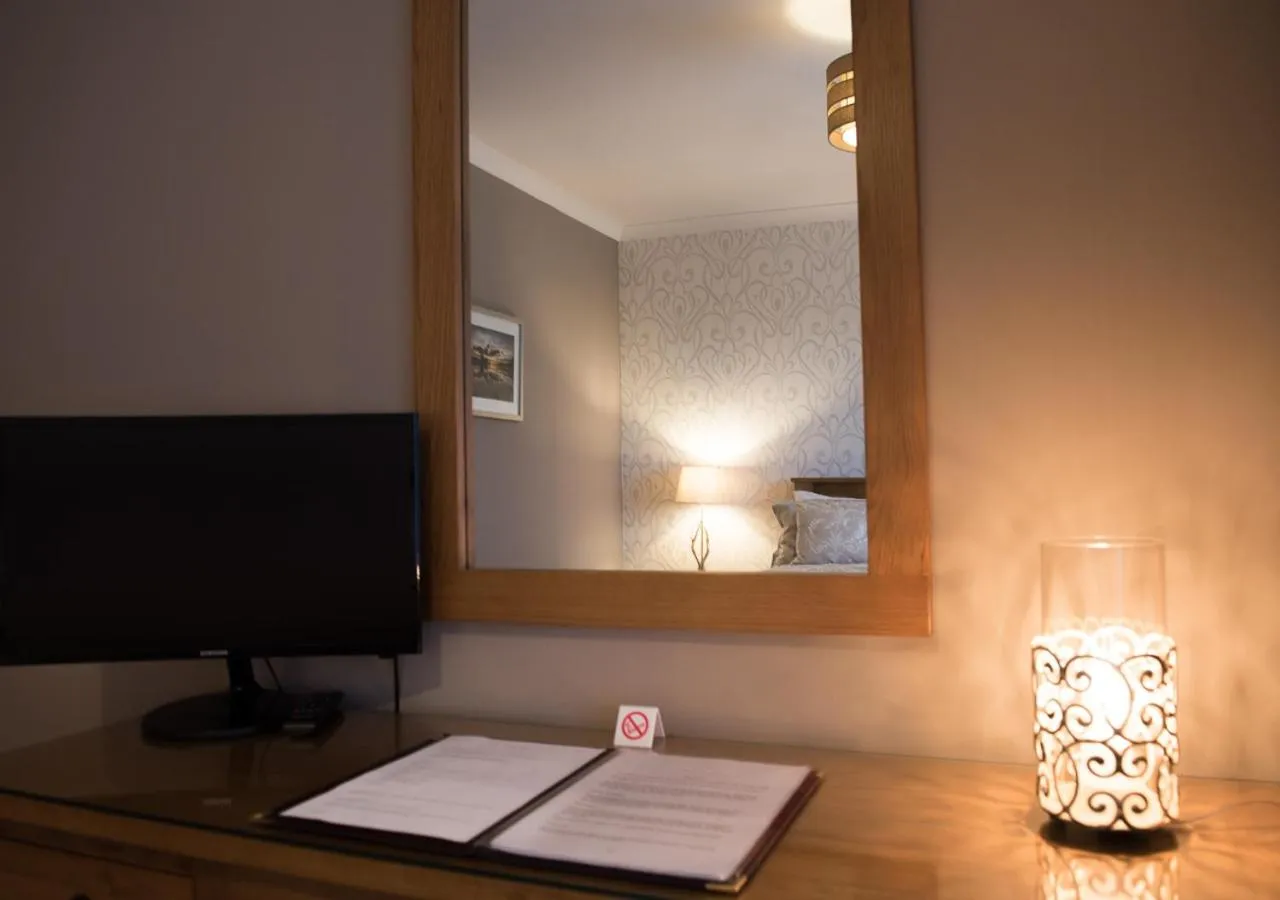 Bedroom in The Roses B&B