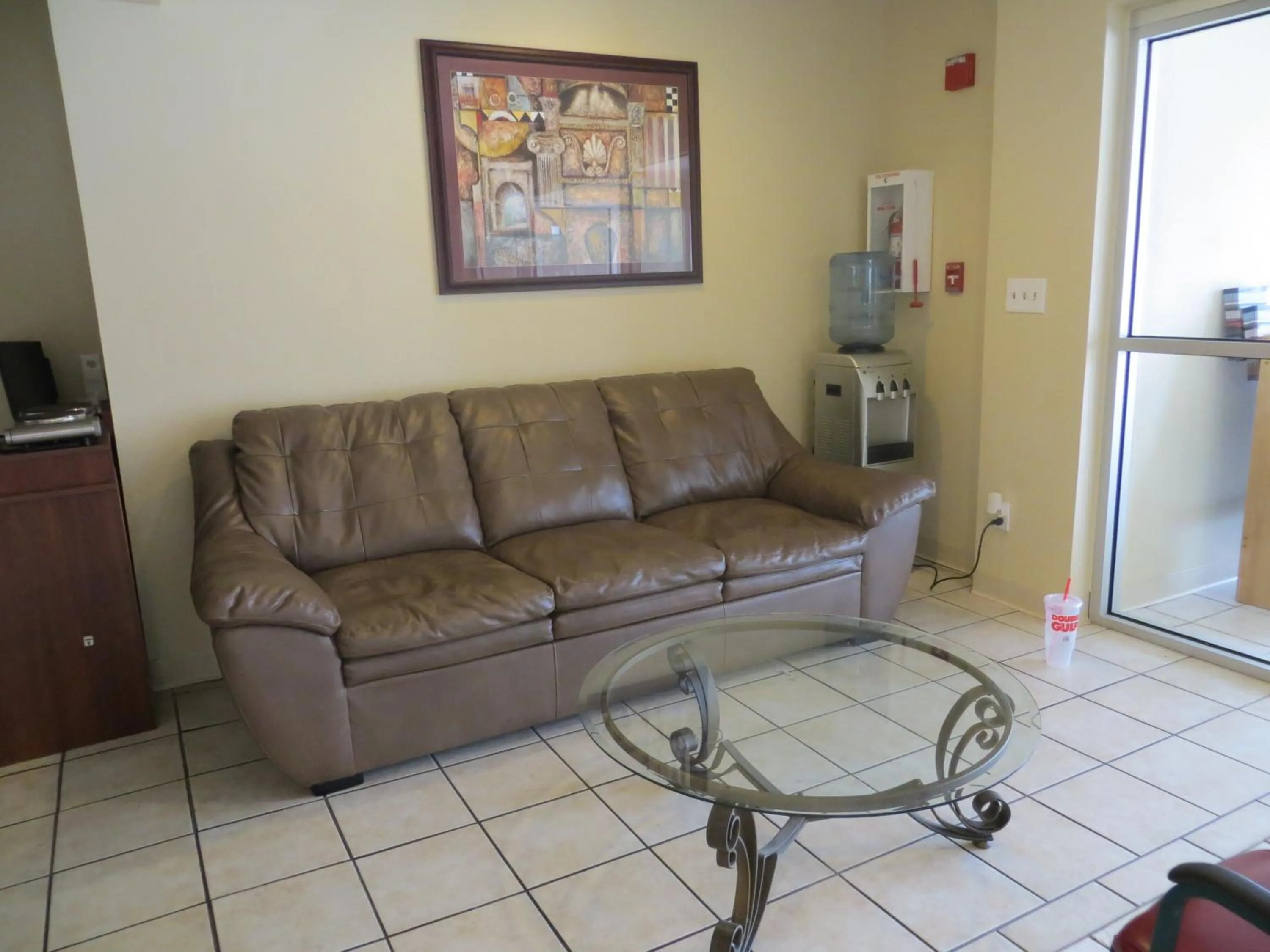 Seating area in TravelStar Inn & Suites