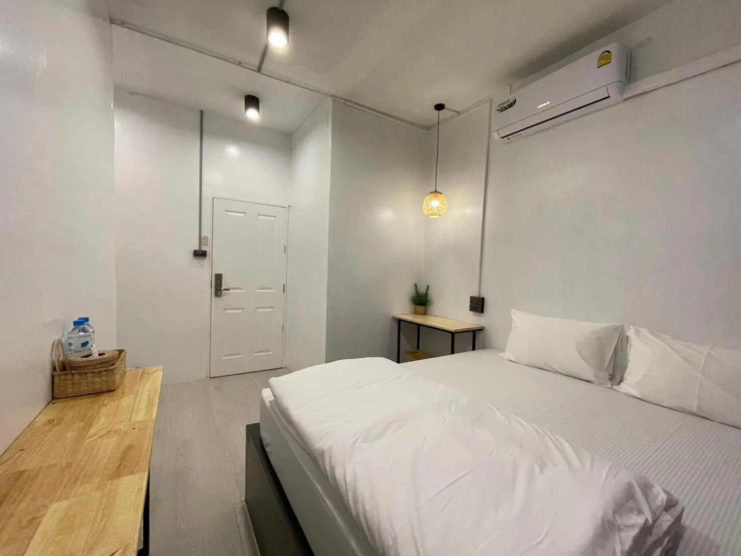 Photo of the whole room, Bed in Ekanek Hostel