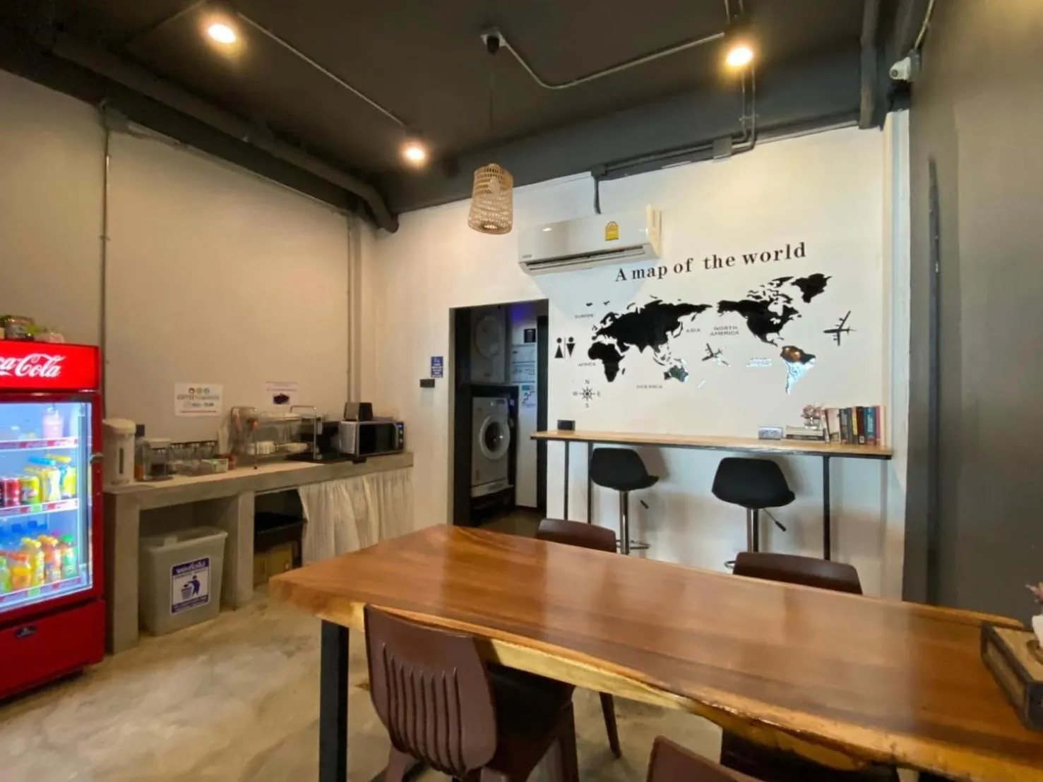 Property building in Ekanek Hostel