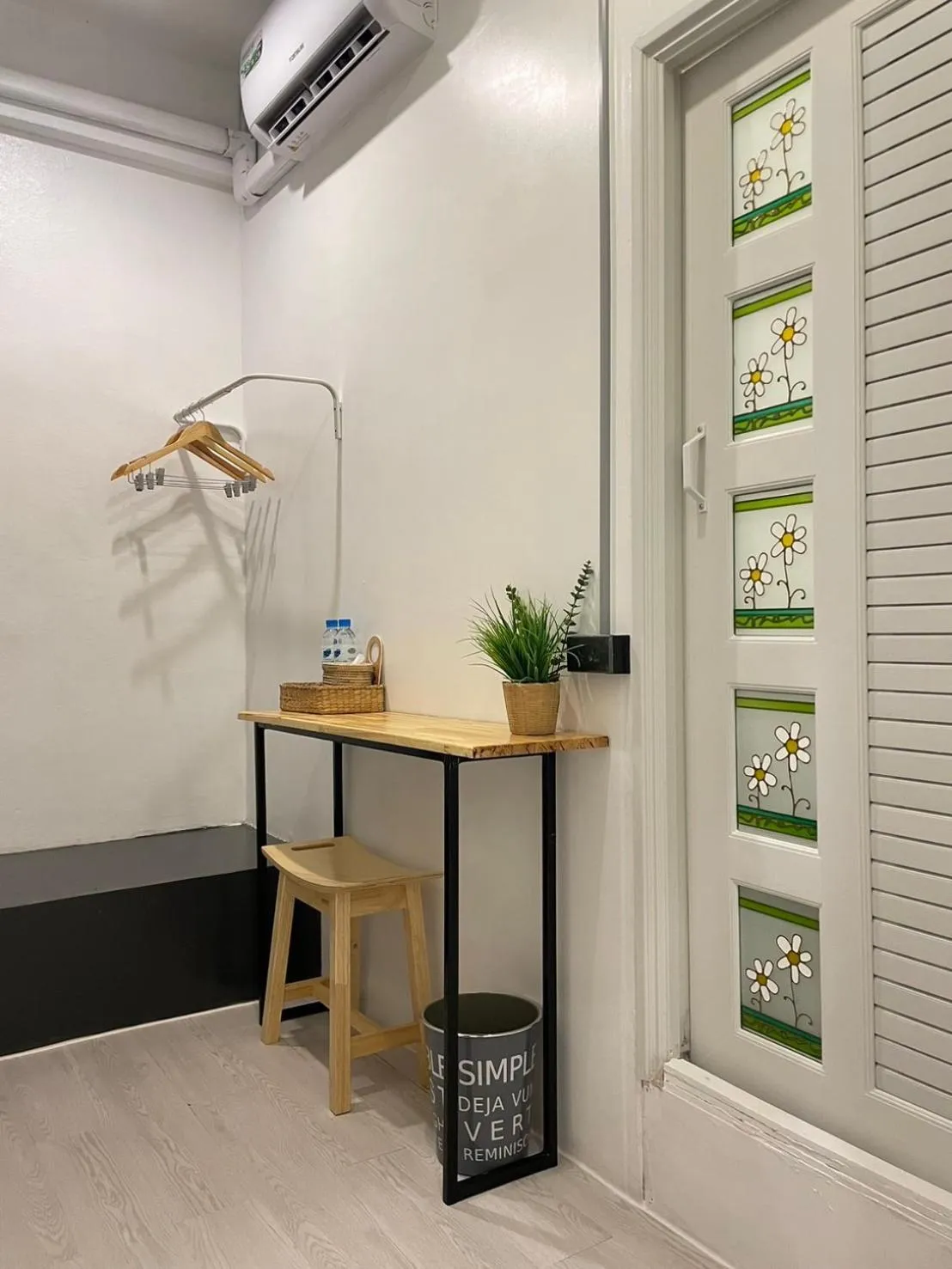 Photo of the whole room in Ekanek Hostel