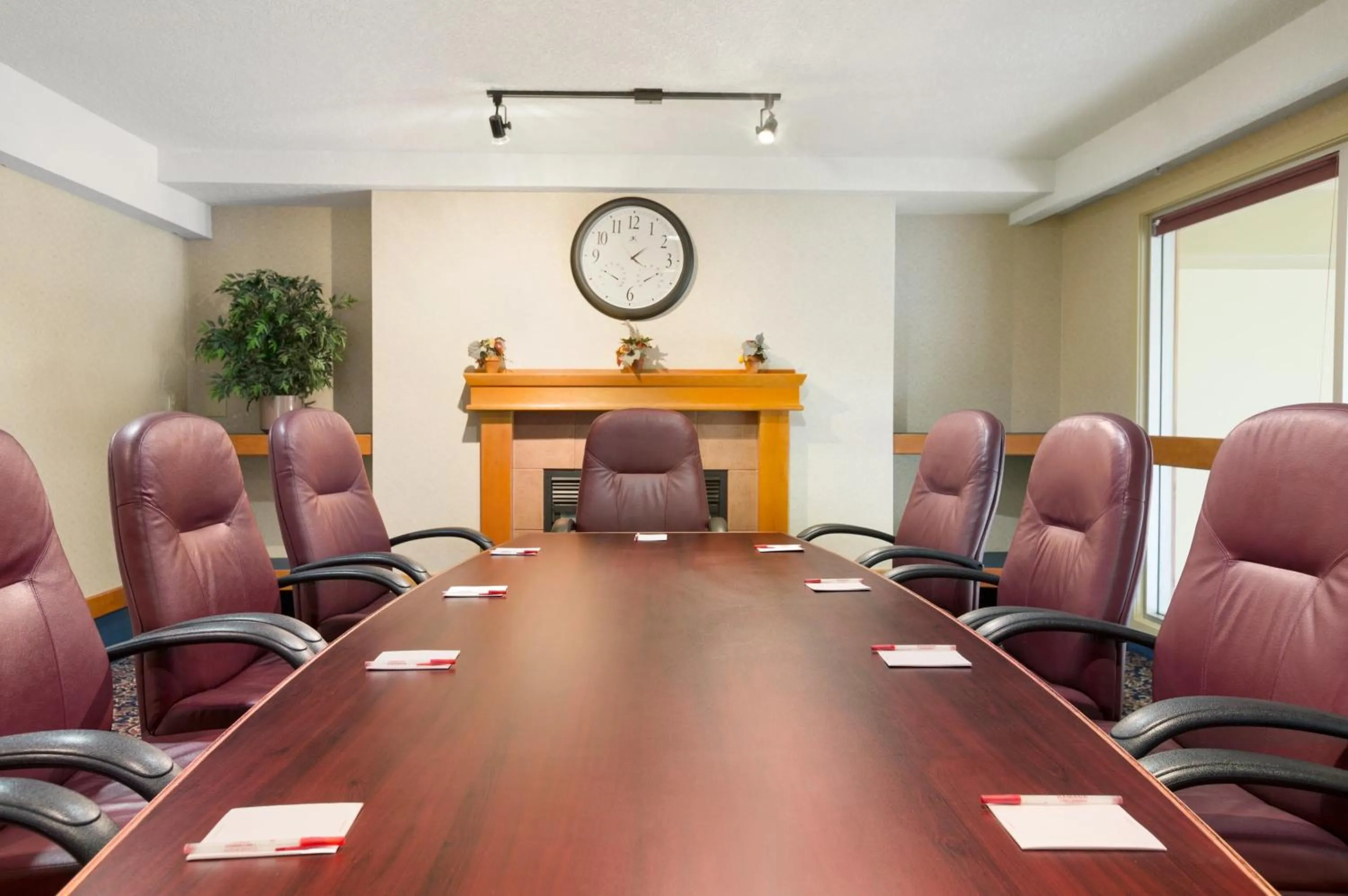 Business facilities in Canmore Inn & Suites