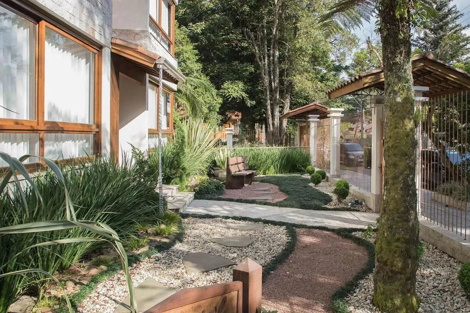 Facade/entrance in LOCAR-IN Gramado Residencial Siena Centro