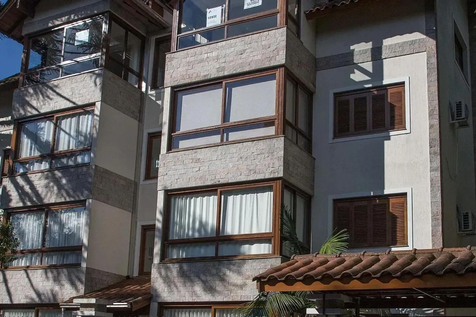 Facade/entrance in LOCAR-IN Gramado Residencial Siena Centro