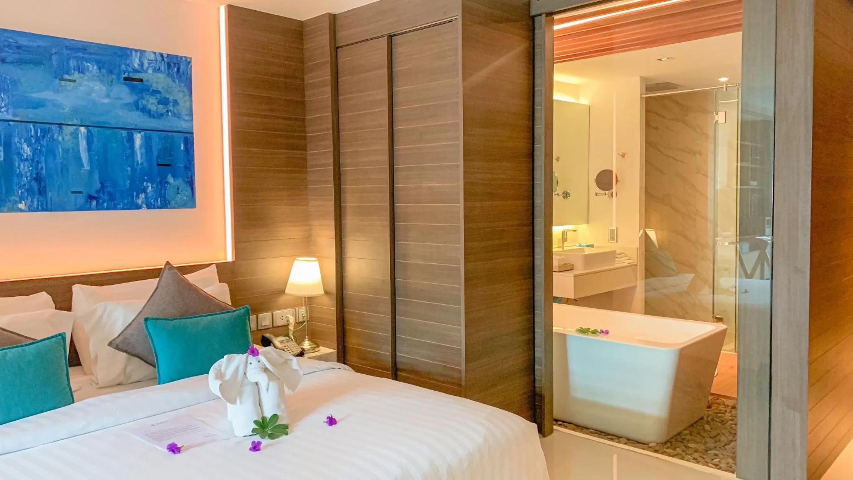 Bedroom in Kudo Hotel