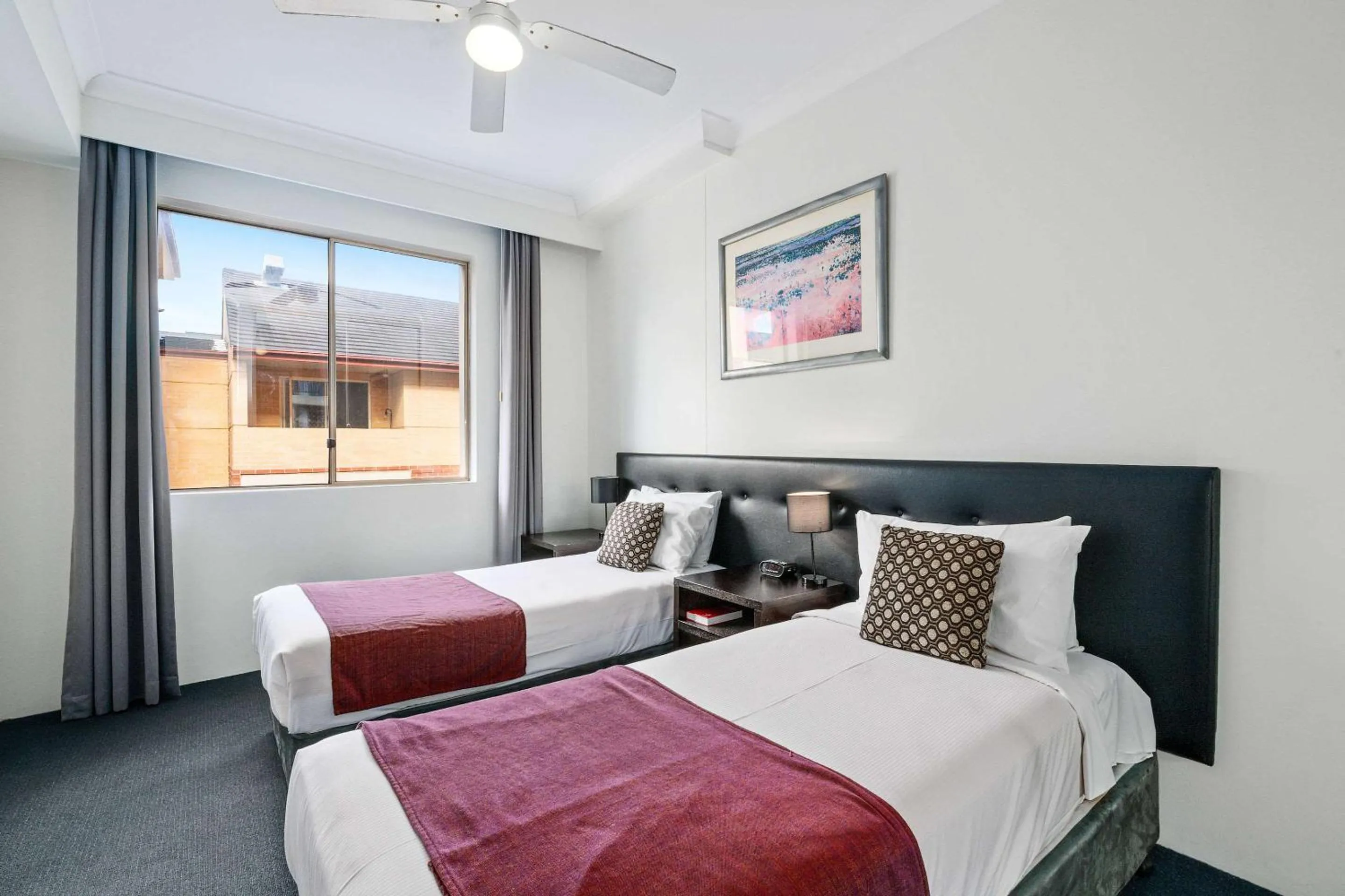 Photo of the whole room in Quality Apartments Camperdown