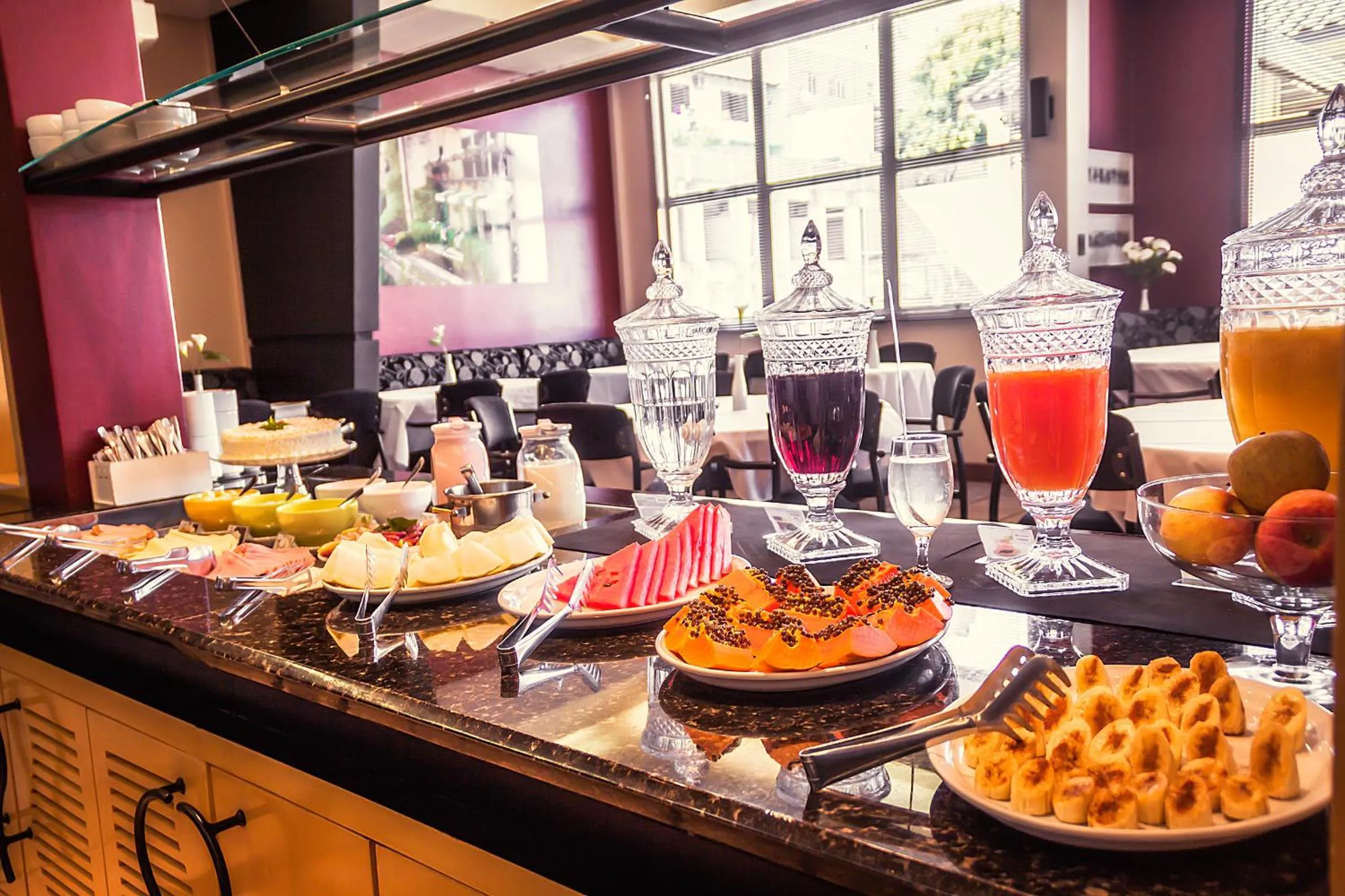 Buffet breakfast in Hotel Solaris