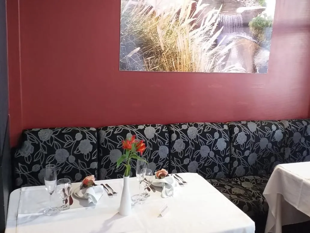 Restaurant/places to eat in Hotel Solaris