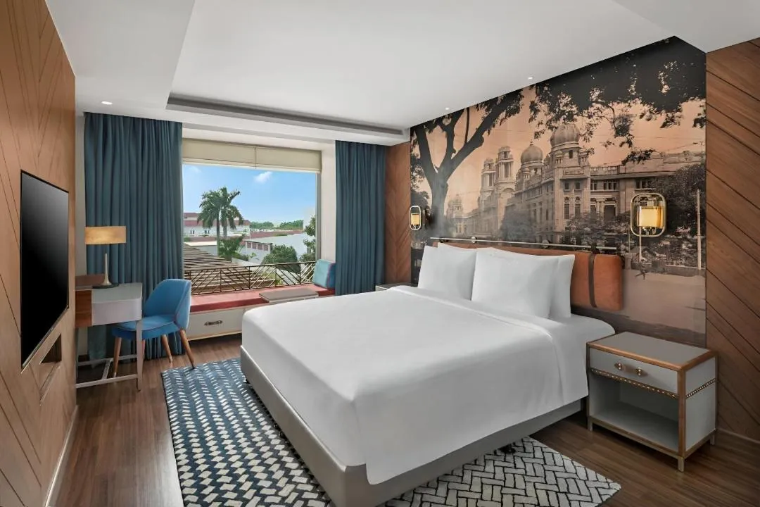 Bed in Radisson Blu Hotel & Suites GRT Chennai