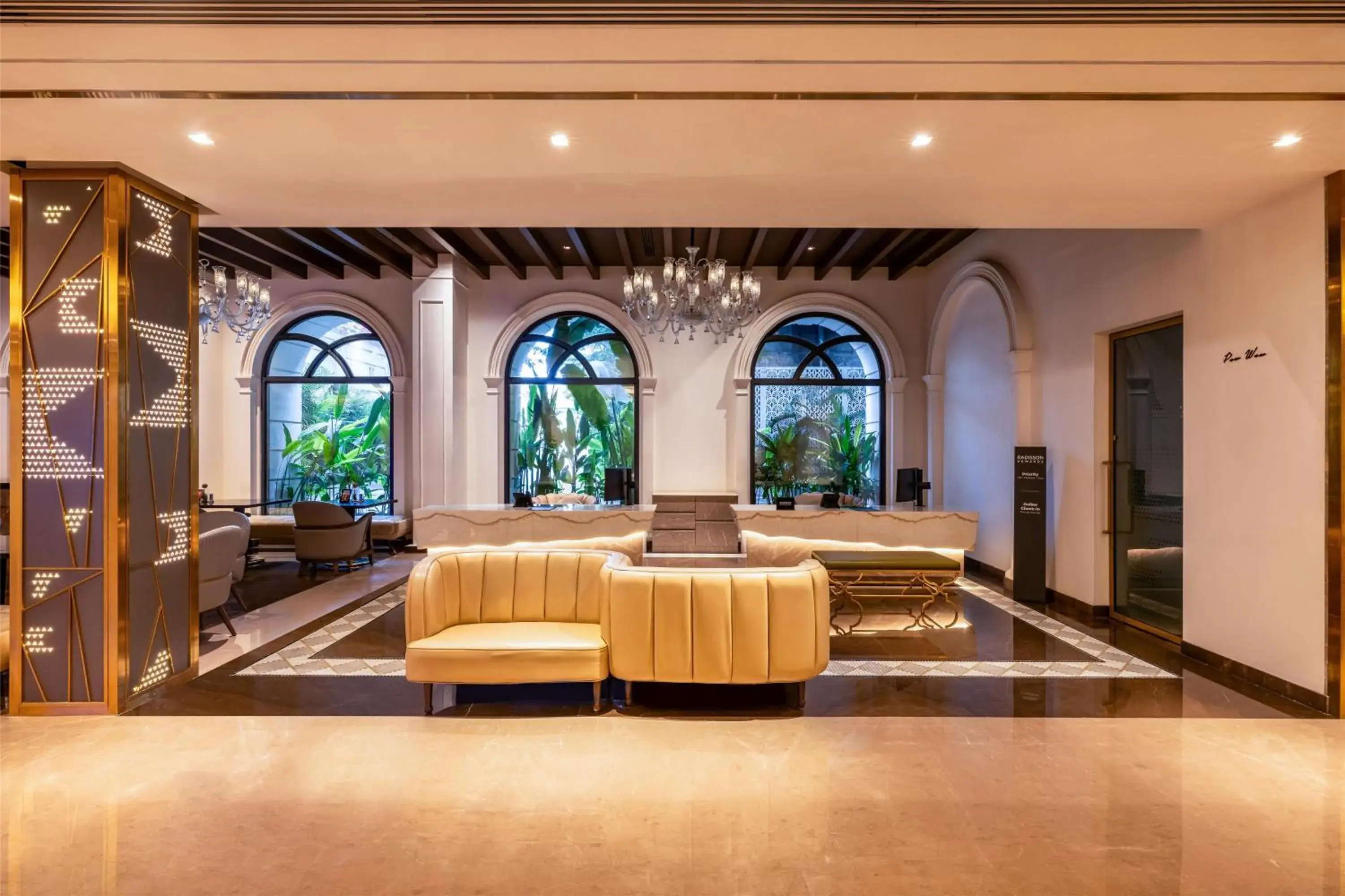 Lobby or reception in Radisson Blu Hotel & Suites GRT Chennai Lobby or reception in Radisson Blu Hotel & Suites GRT Chennai