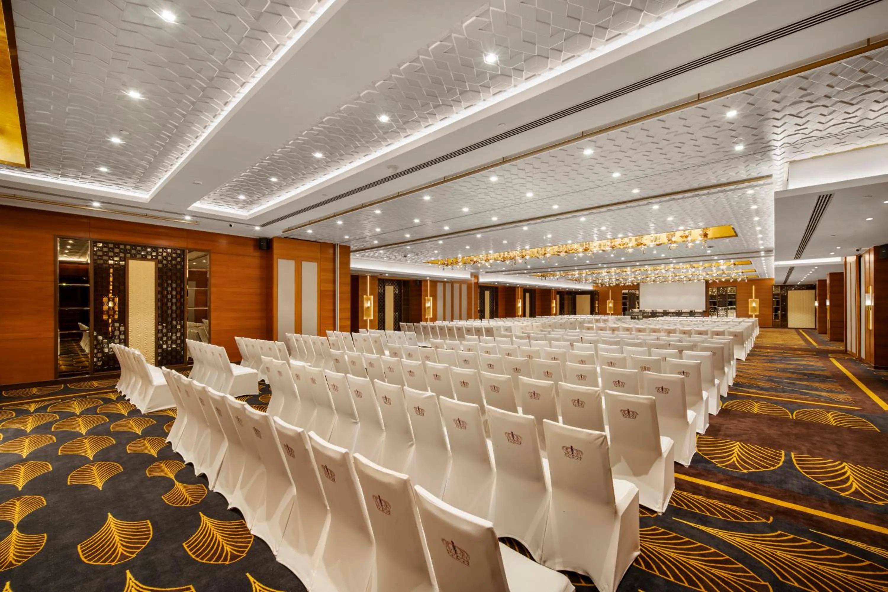 Banquet/Function facilities in Radisson Blu Hotel & Suites GRT Chennai