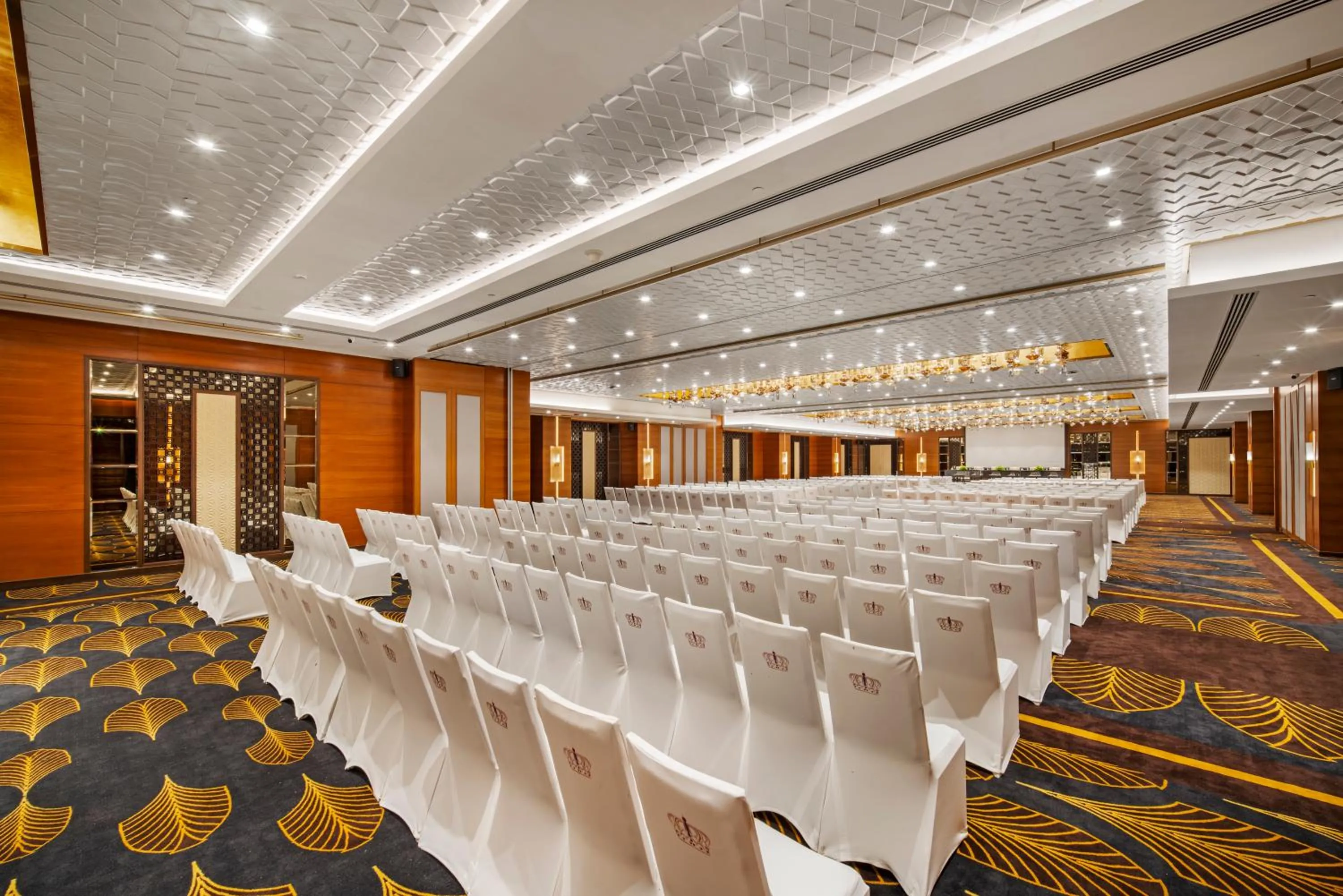 Banquet/Function facilities in Radisson Blu Hotel & Suites GRT Chennai