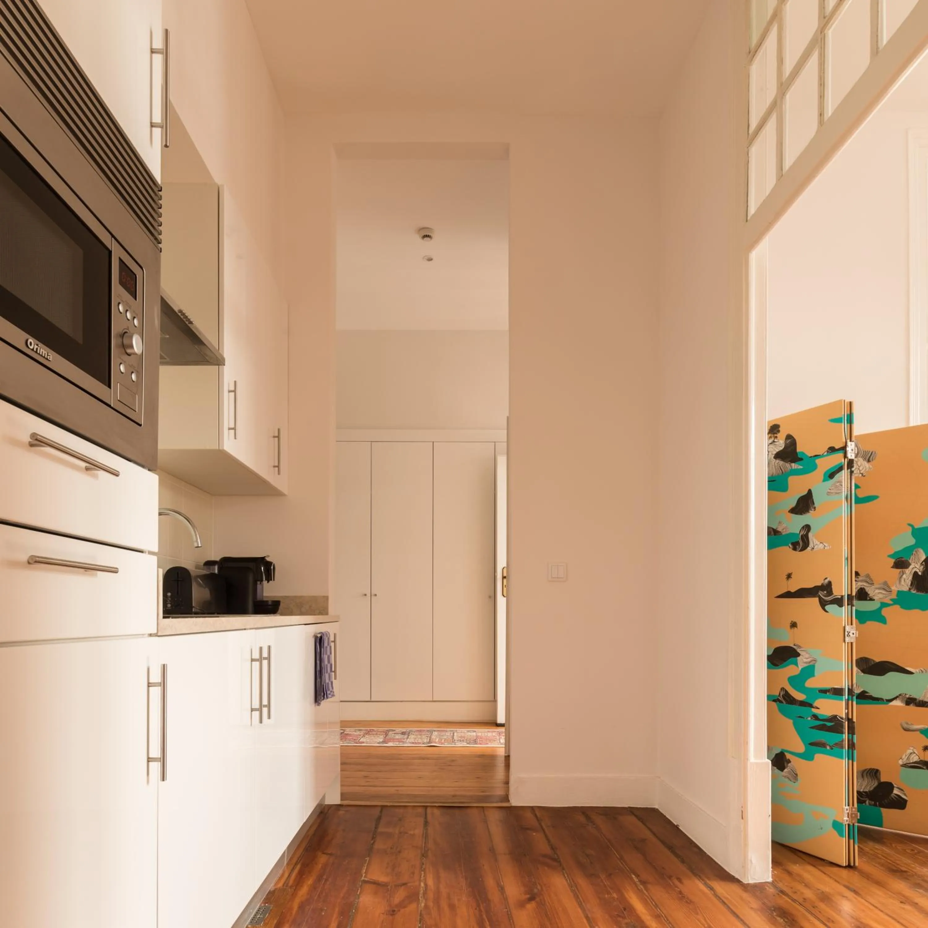 Kitchen or kitchenette in The Visionaire Apartments