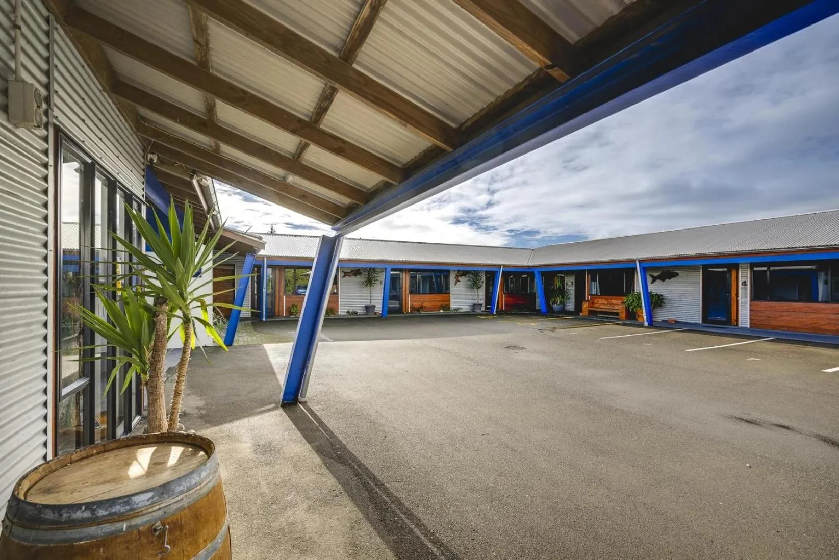 On site in The Rocks Motel