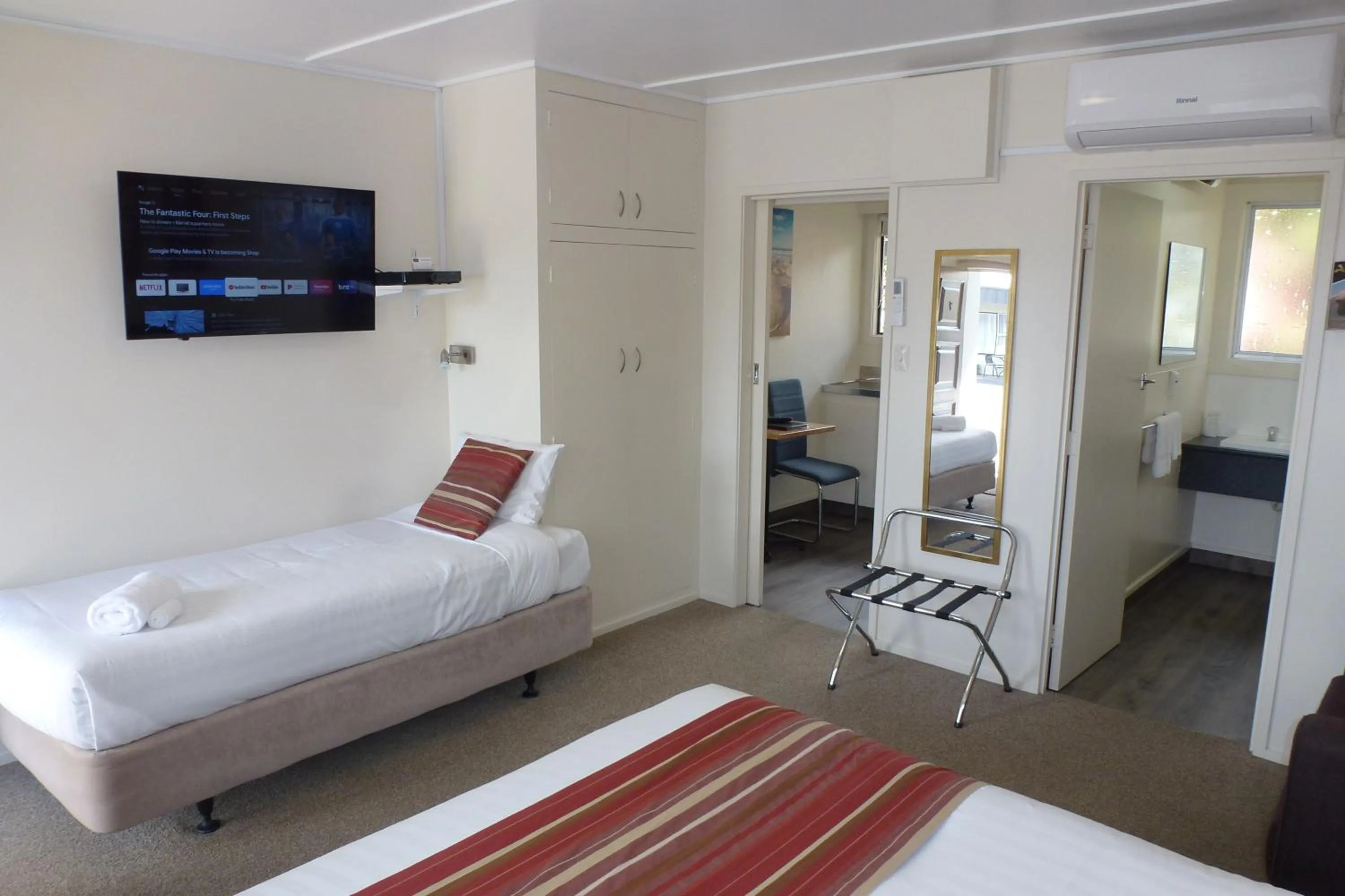 Bed in ASURE Adcroft Motel