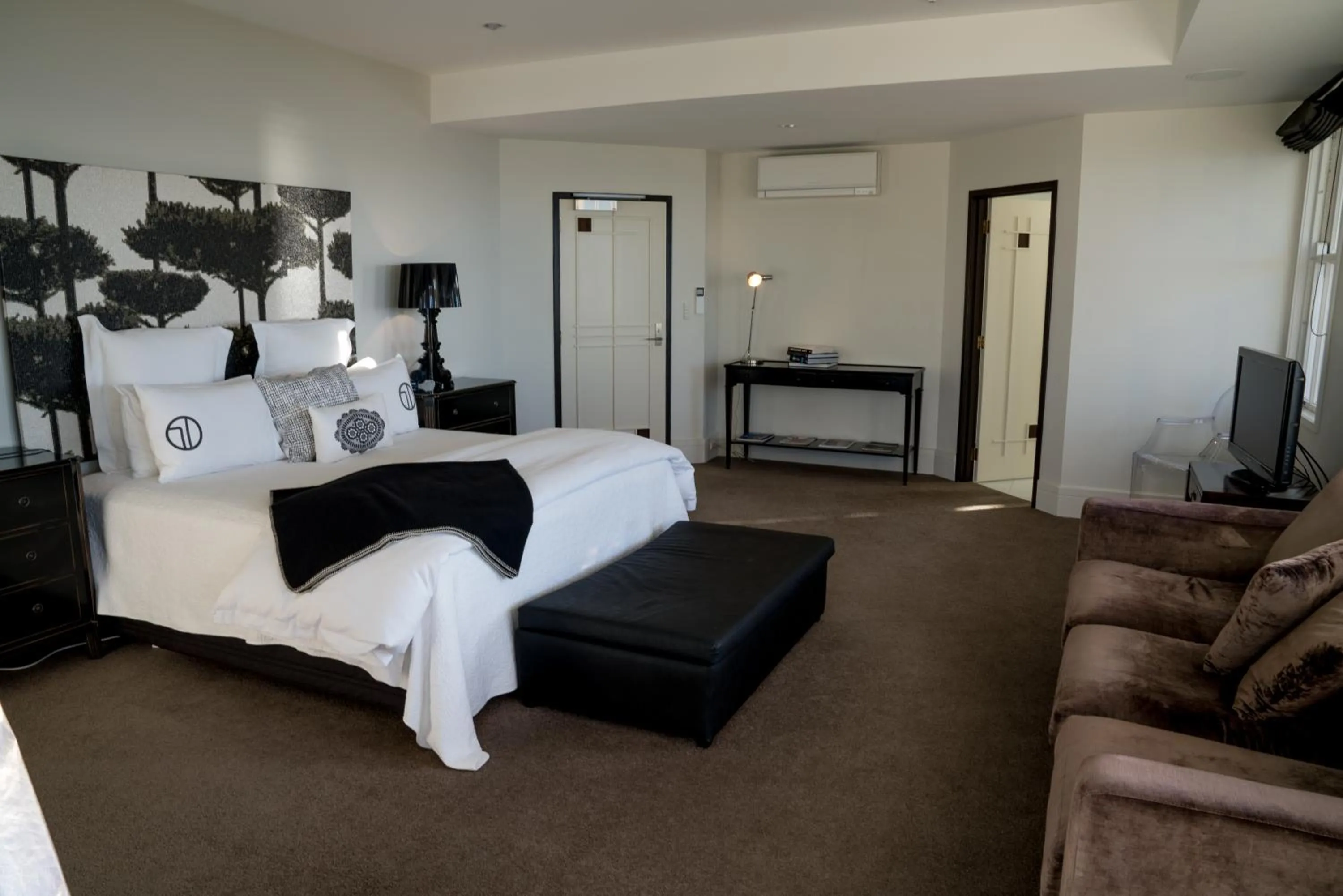 King Room with Balcony in The Dome Boutique Apartments