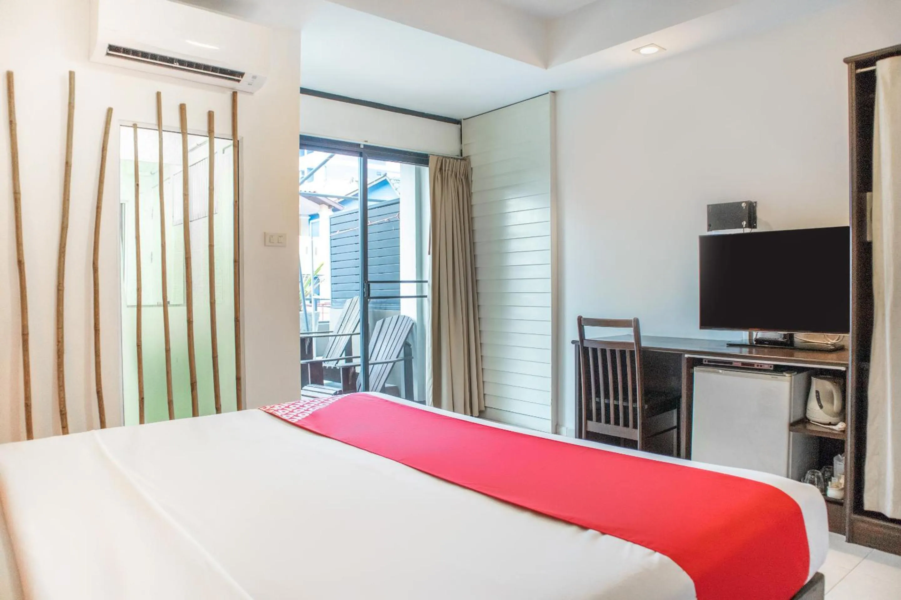 Bedroom, Bed in The Album Loft