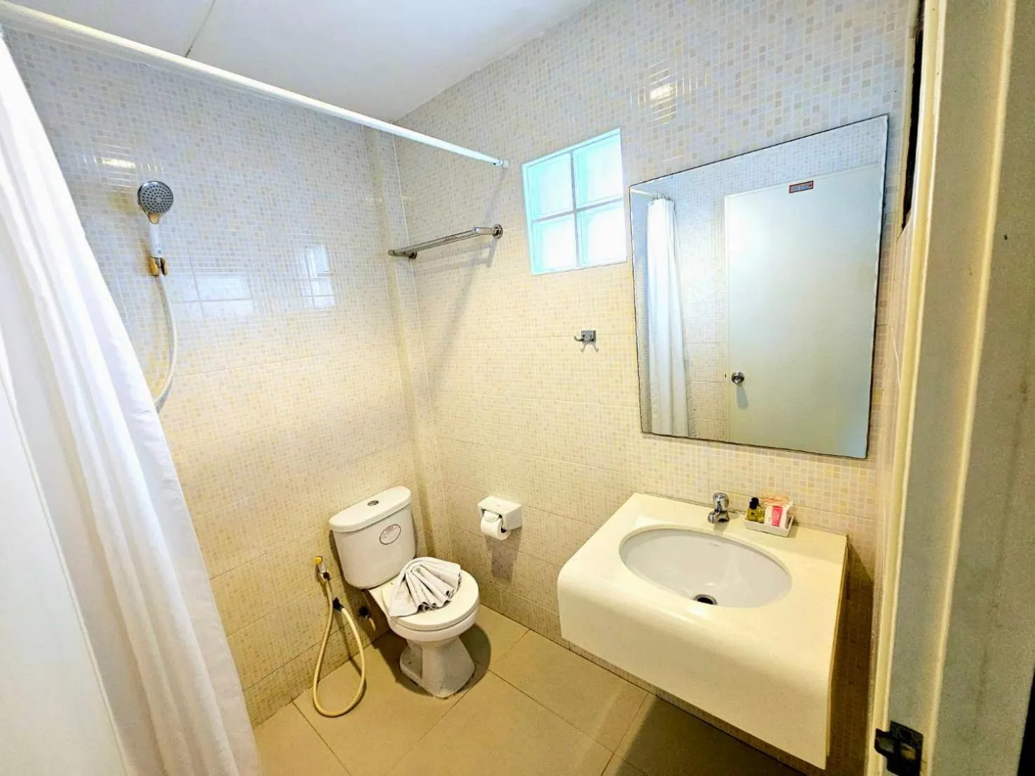 Bathroom in The Album Loft