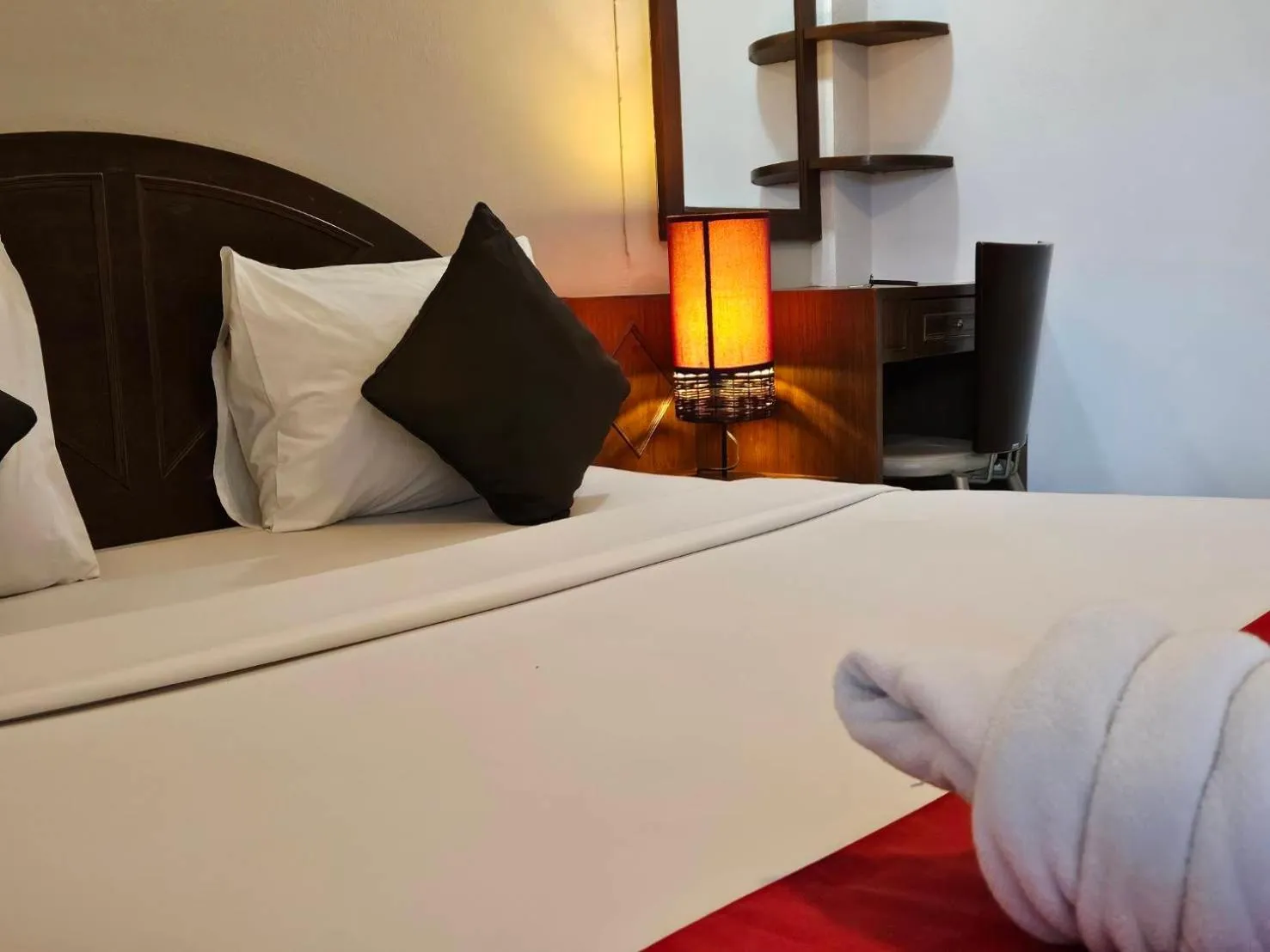 Bedroom, Bed in The Album Loft