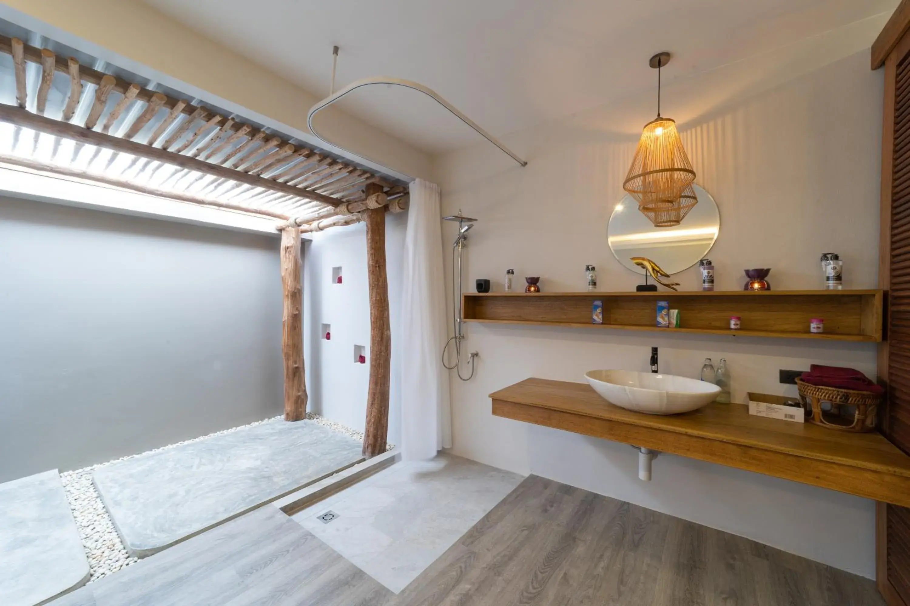 Property building, Bed in TUI BLUE The Passage Samui Pool Villas with Private Beach Resort Property building, Bed in TUI BLUE The Passage Samui Pool Villas with Private Beach Resort