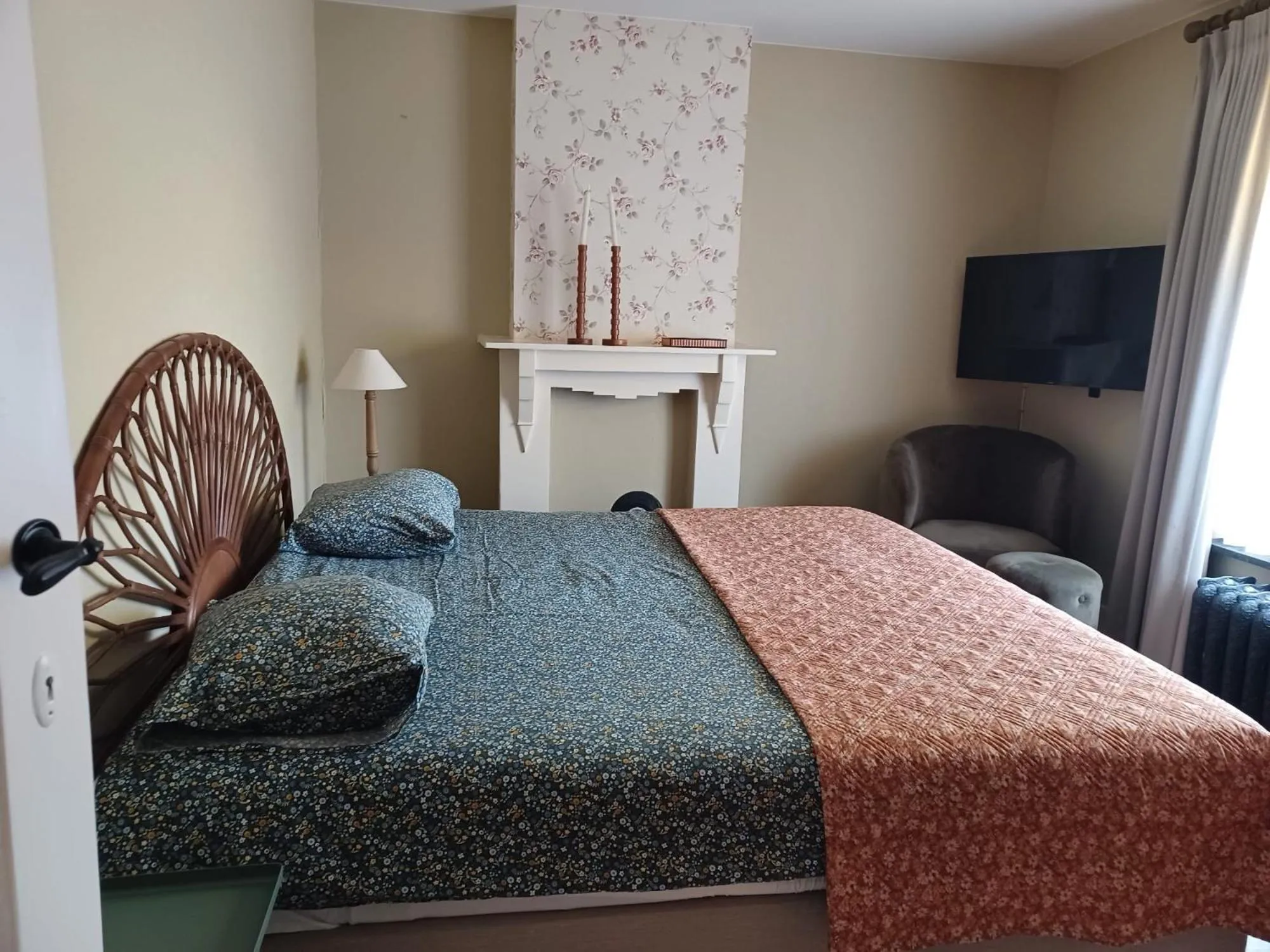 Bed in Bed and breakfast Mooi Achel