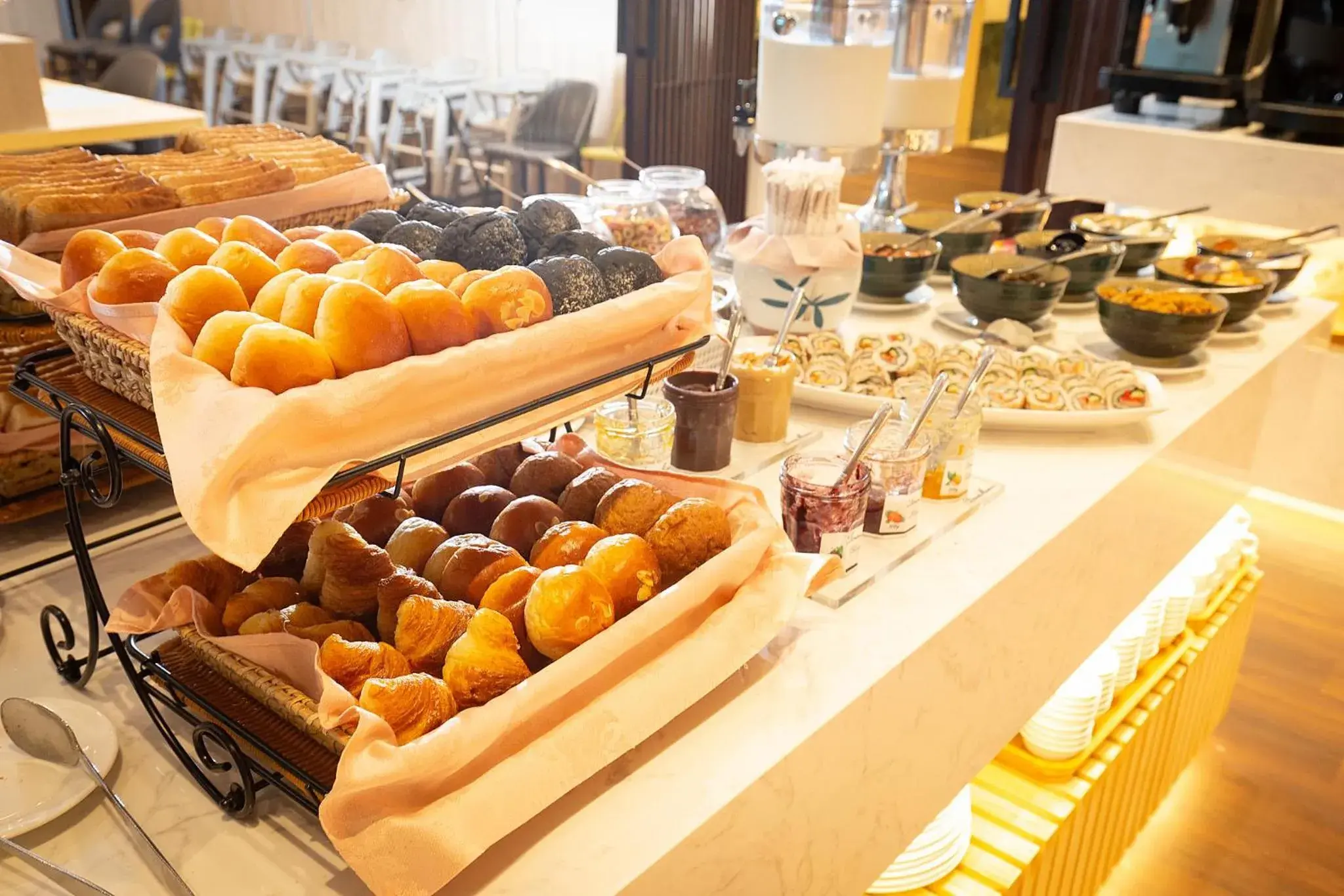 Buffet breakfast in Howard Plaza Hotel Hsinchu Buffet breakfast in Howard Plaza Hotel Hsinchu