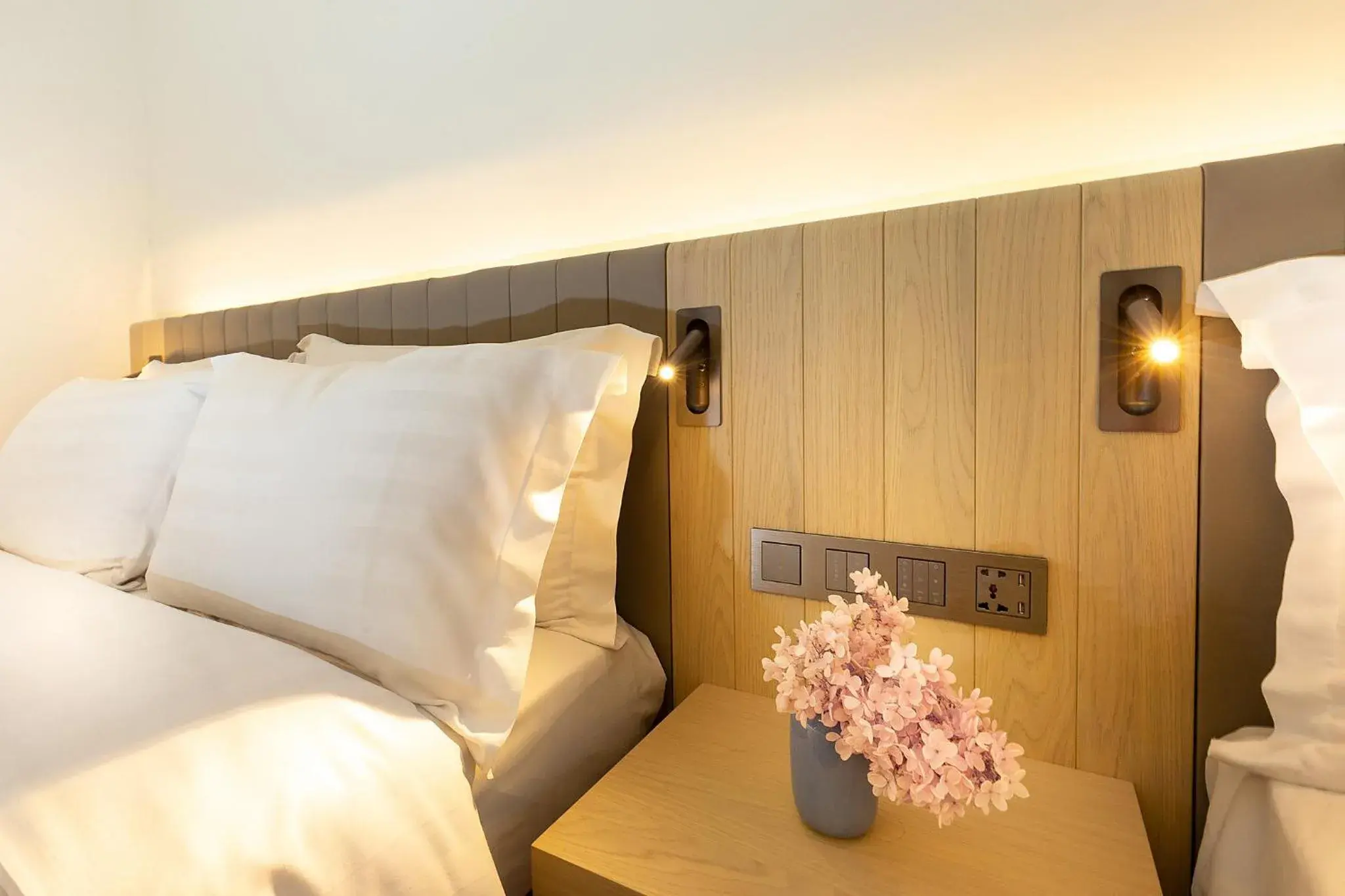 Decorative detail, Bed in Howard Plaza Hotel Hsinchu Decorative detail, Bed in Howard Plaza Hotel Hsinchu