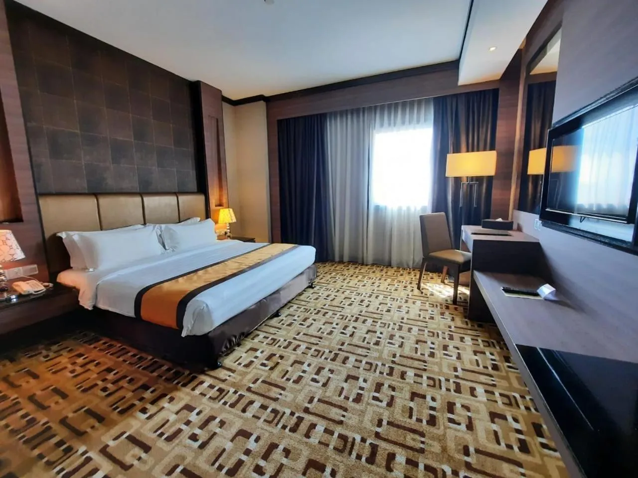 Bed in Grand Paragon Hotel Johor Bahru