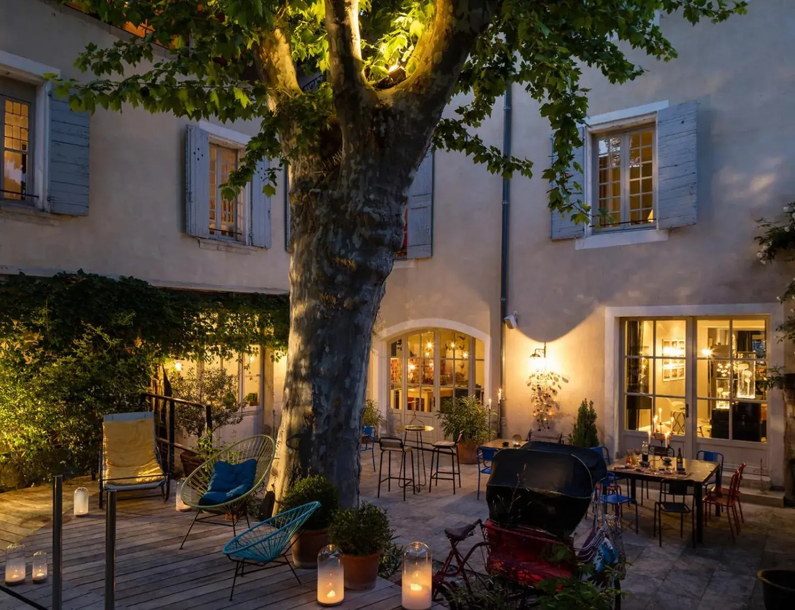 La Maison Sur La Sorgue - Esprit de France La Maison Sur La Sorgue - Esprit de France