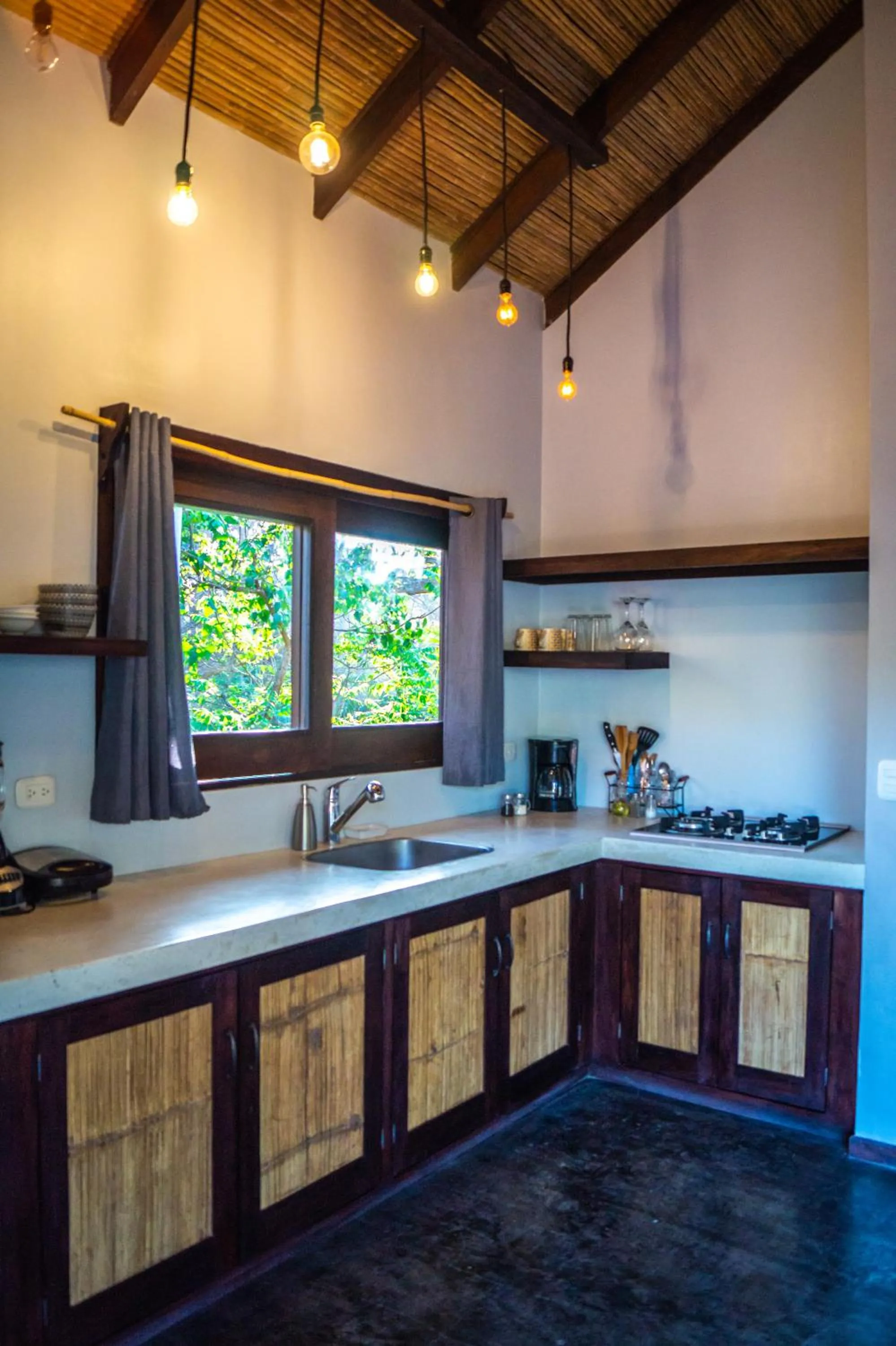 Kitchen or kitchenette in Lua Villas