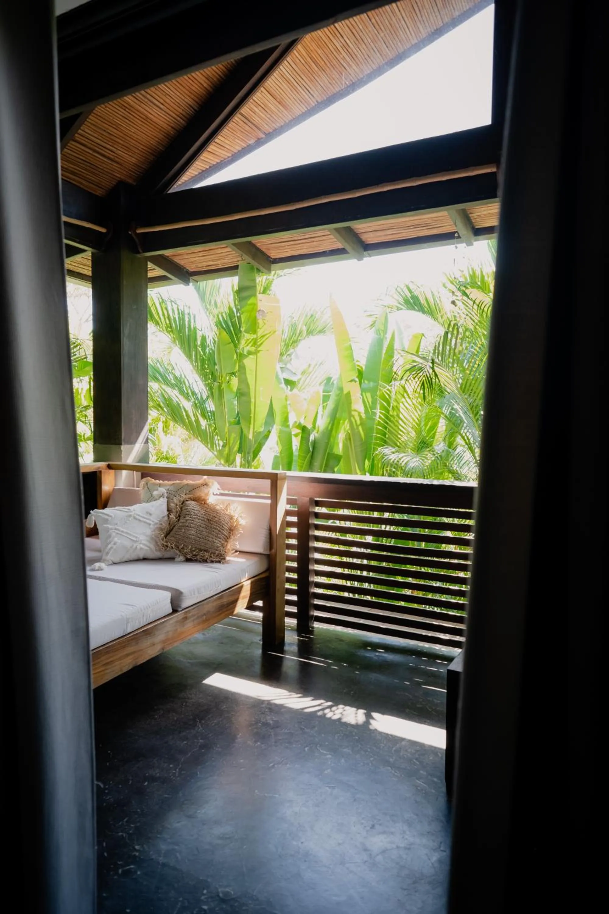Balcony/Terrace, Bed in Lua Villas
