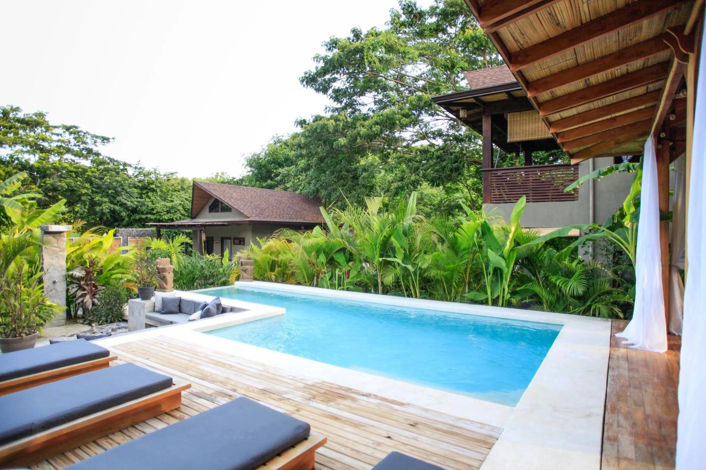 Pool view in Lua Villas
